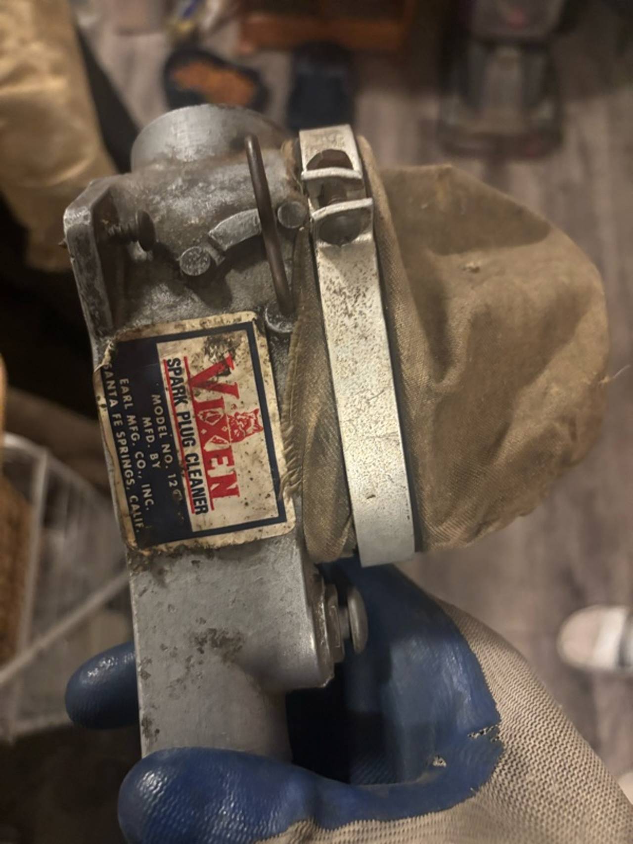 Vixen Spark Plug Cleaner
