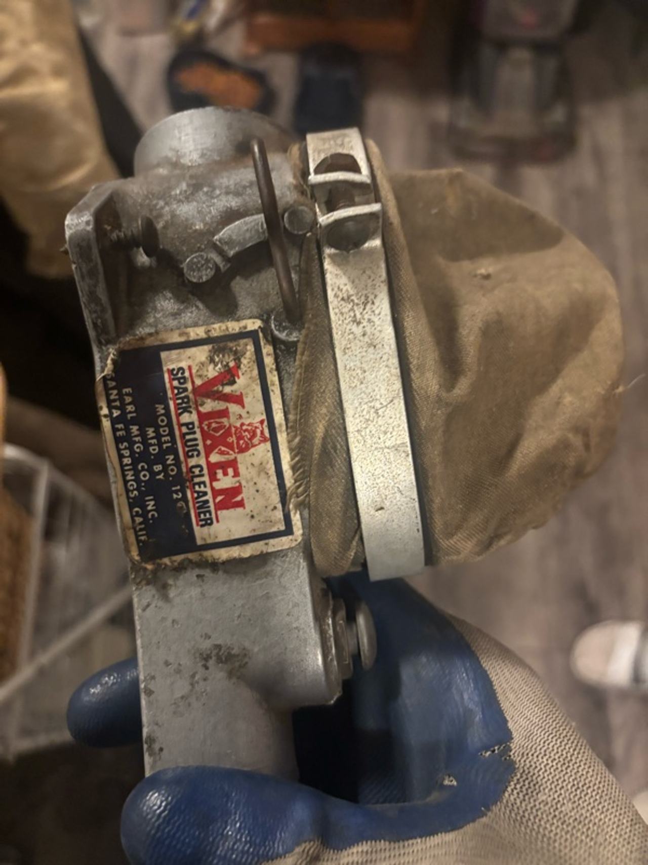Vixen Spark Plug Cleaner