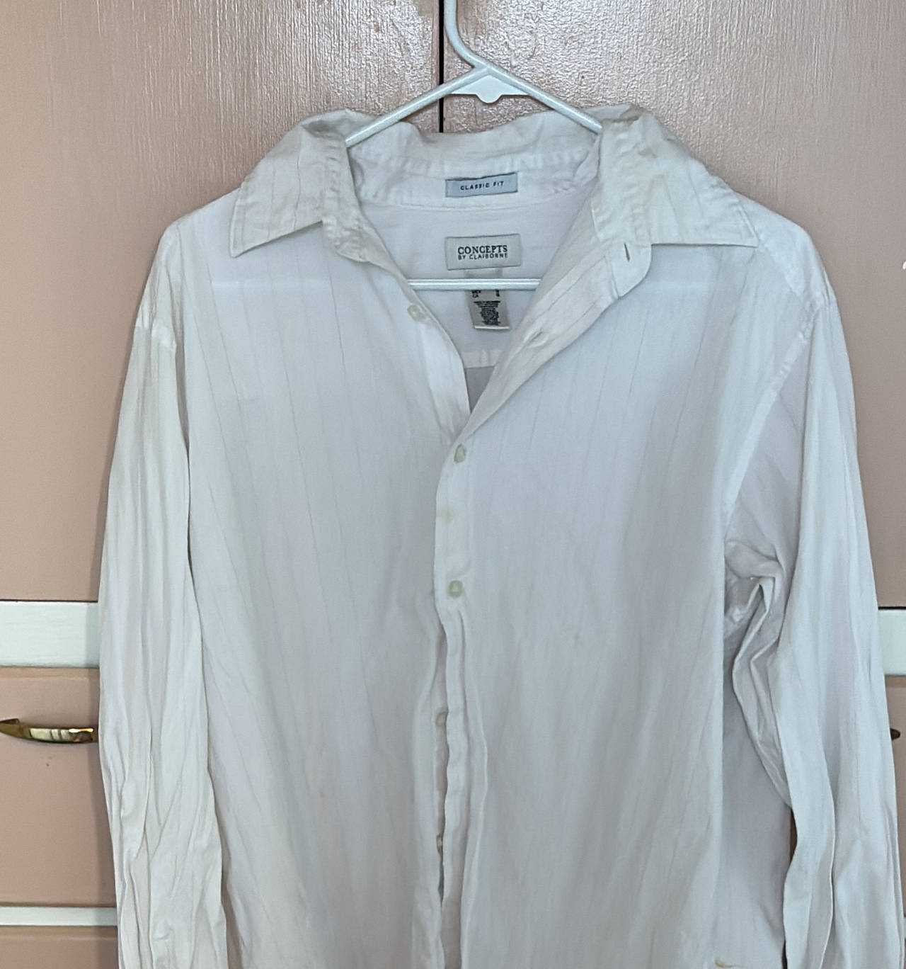 Concepts by Claiborne White Striped Button Down Shirt