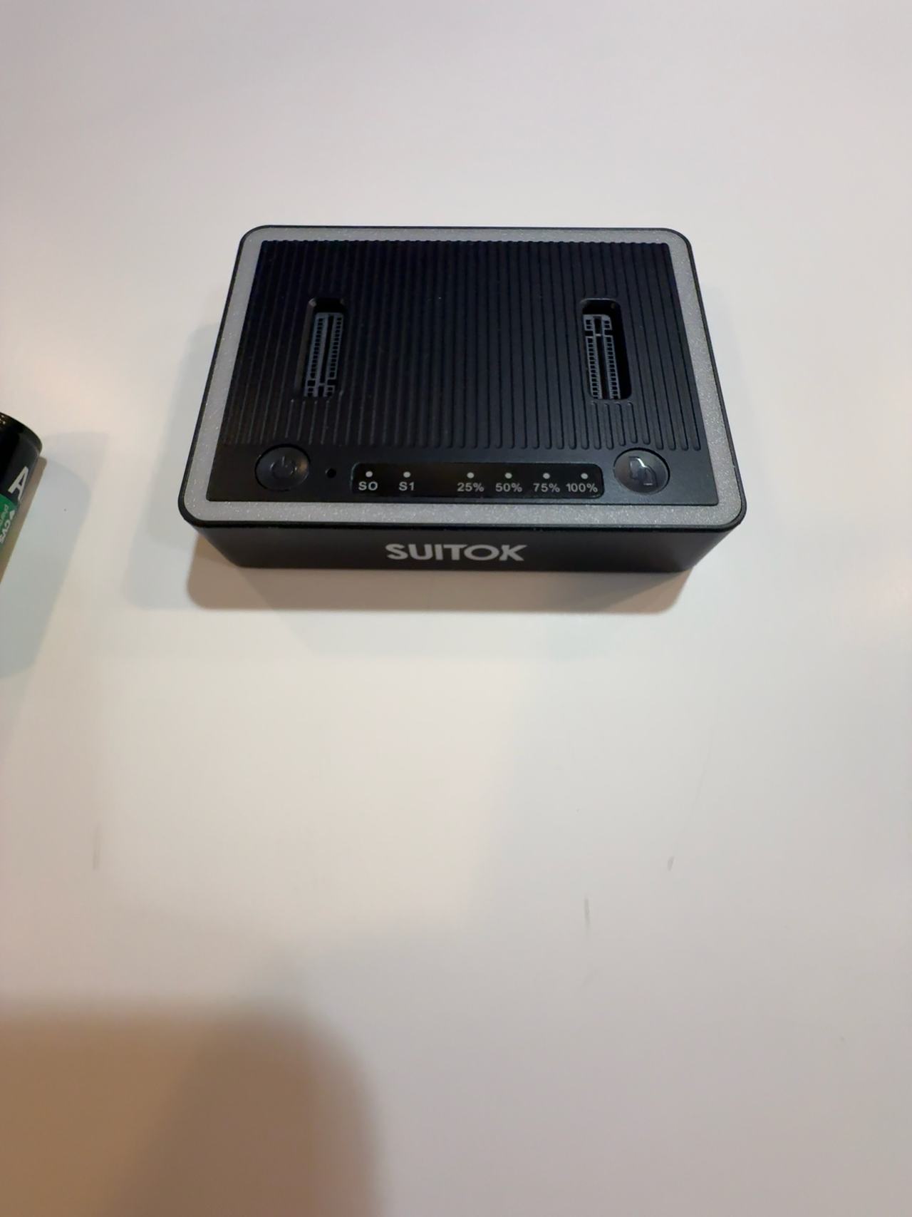 SUITOK Dual Bay M.2 NVMe SSD Cloning Docking Station