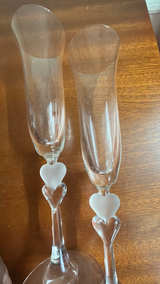 Gorham Amore Champagne Flutes Pair with Heart Stem - Image 3