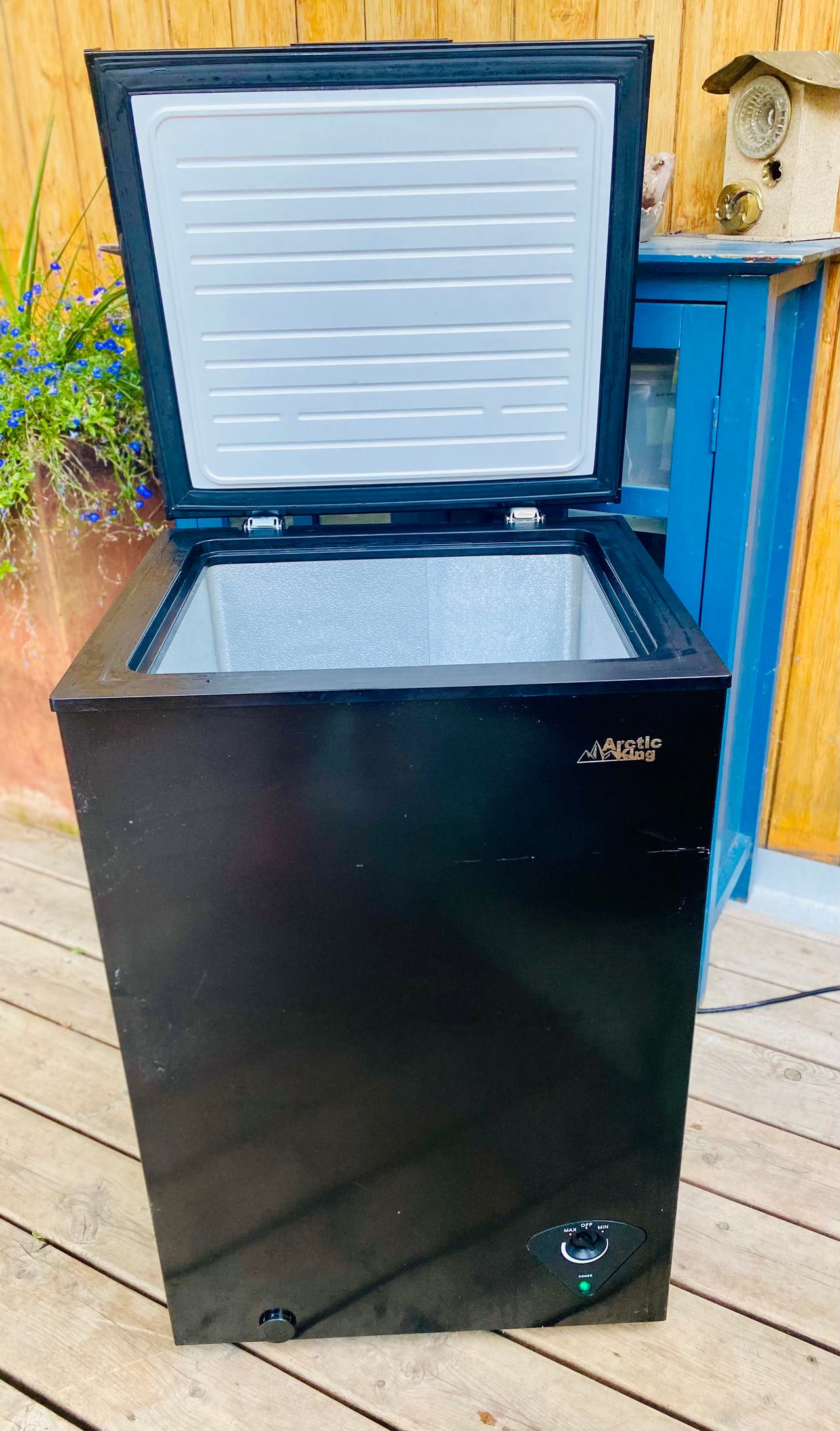 Arctic King Chest Freezer