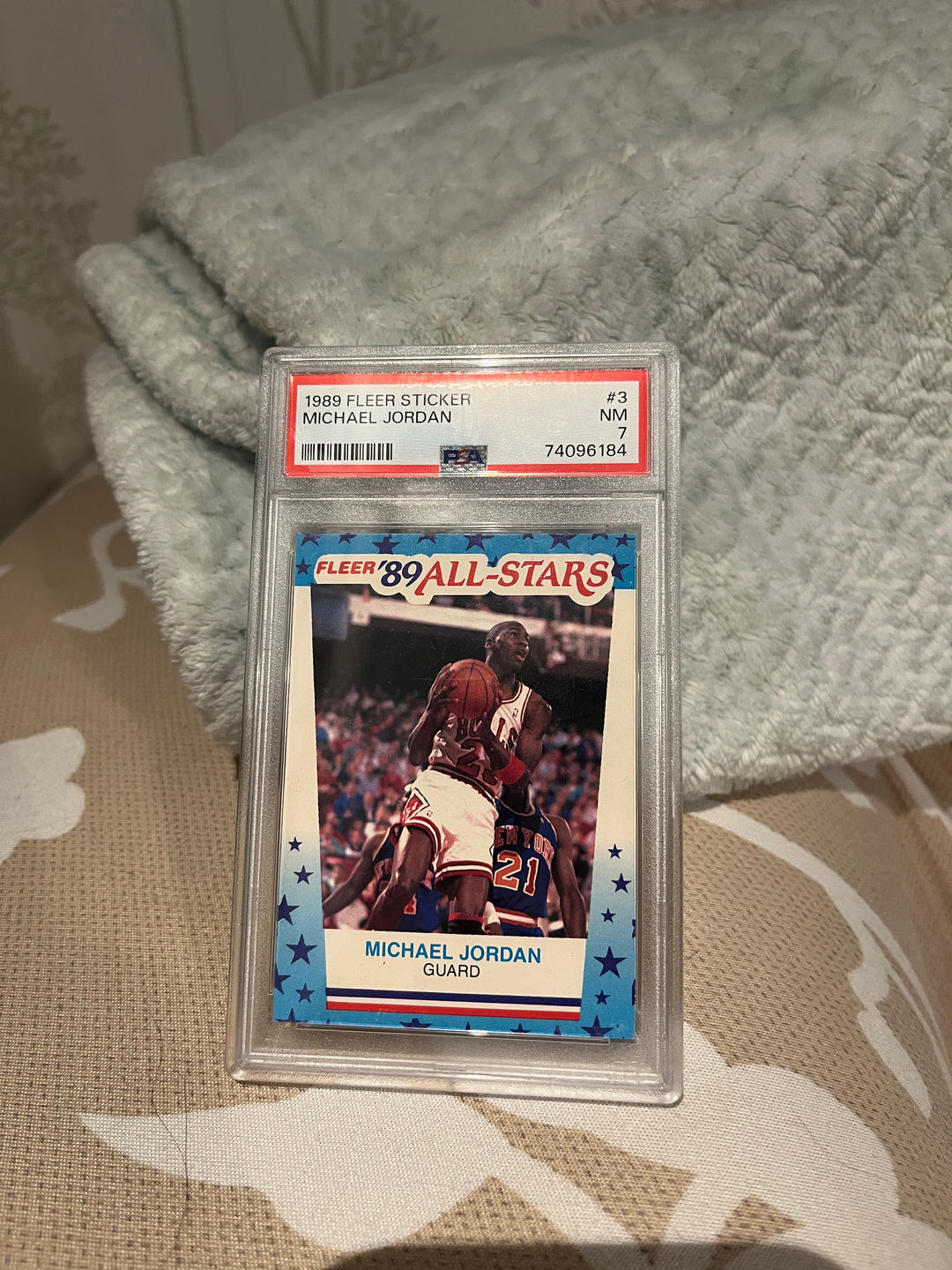 1989 Fleer Sticker Michael Jordan #3