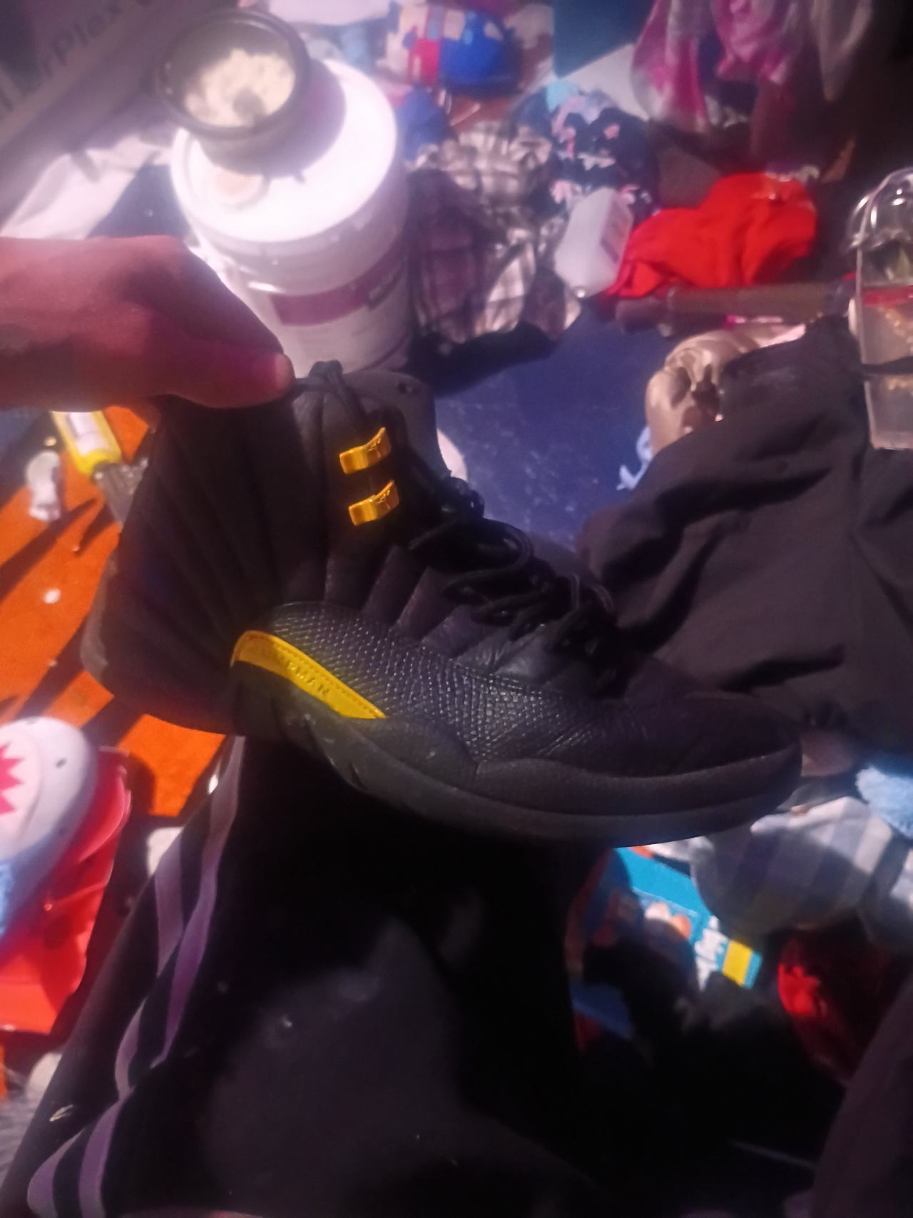 Air Jordan 12 Retro University Gold