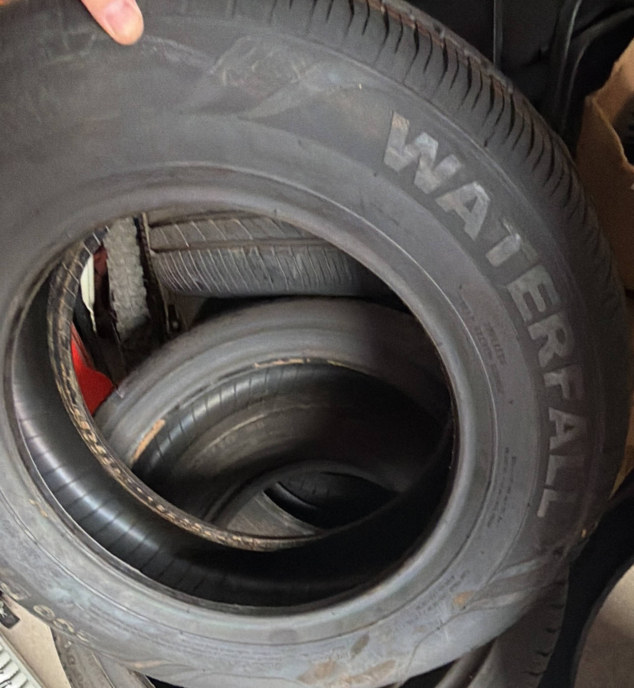 Waterfall Eco Dynamic All-Season Tire 175/70R14