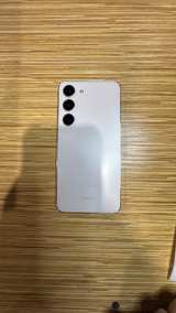 Samsung Galaxy S23 128GB (AT&T) - Cream - Image 2