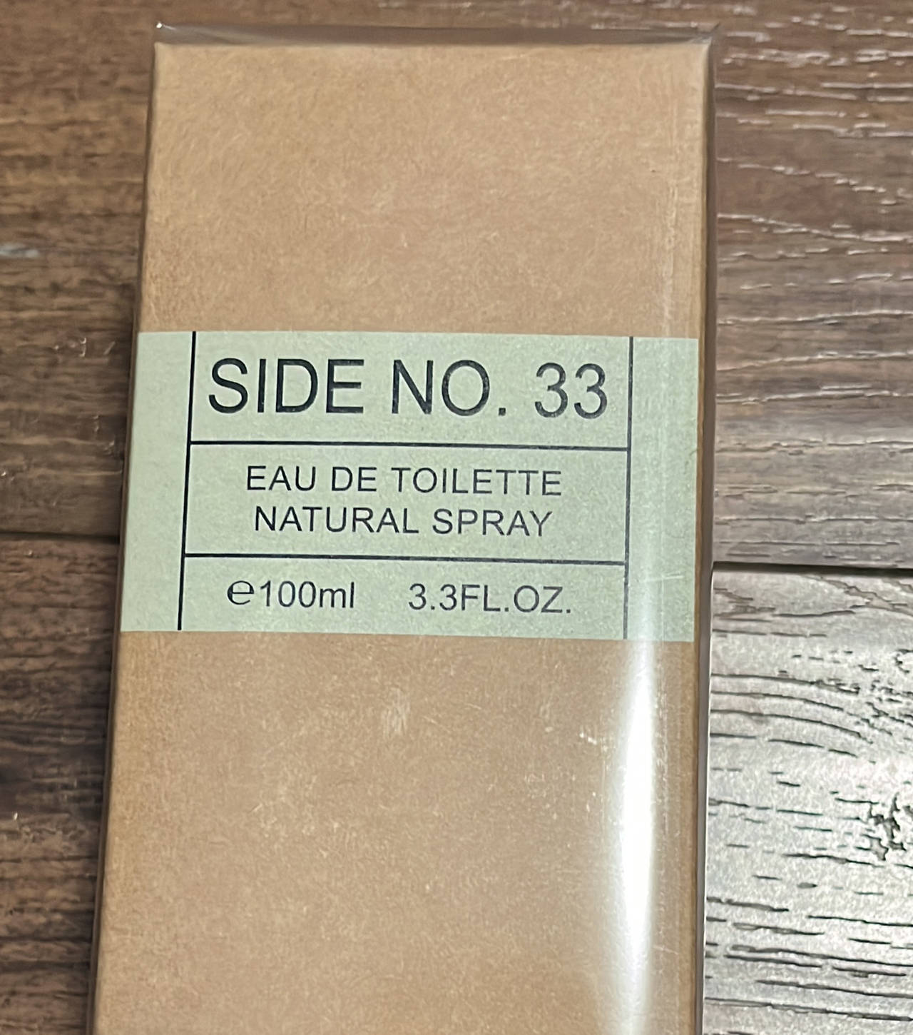 Side No. 33 Eau de Toilette