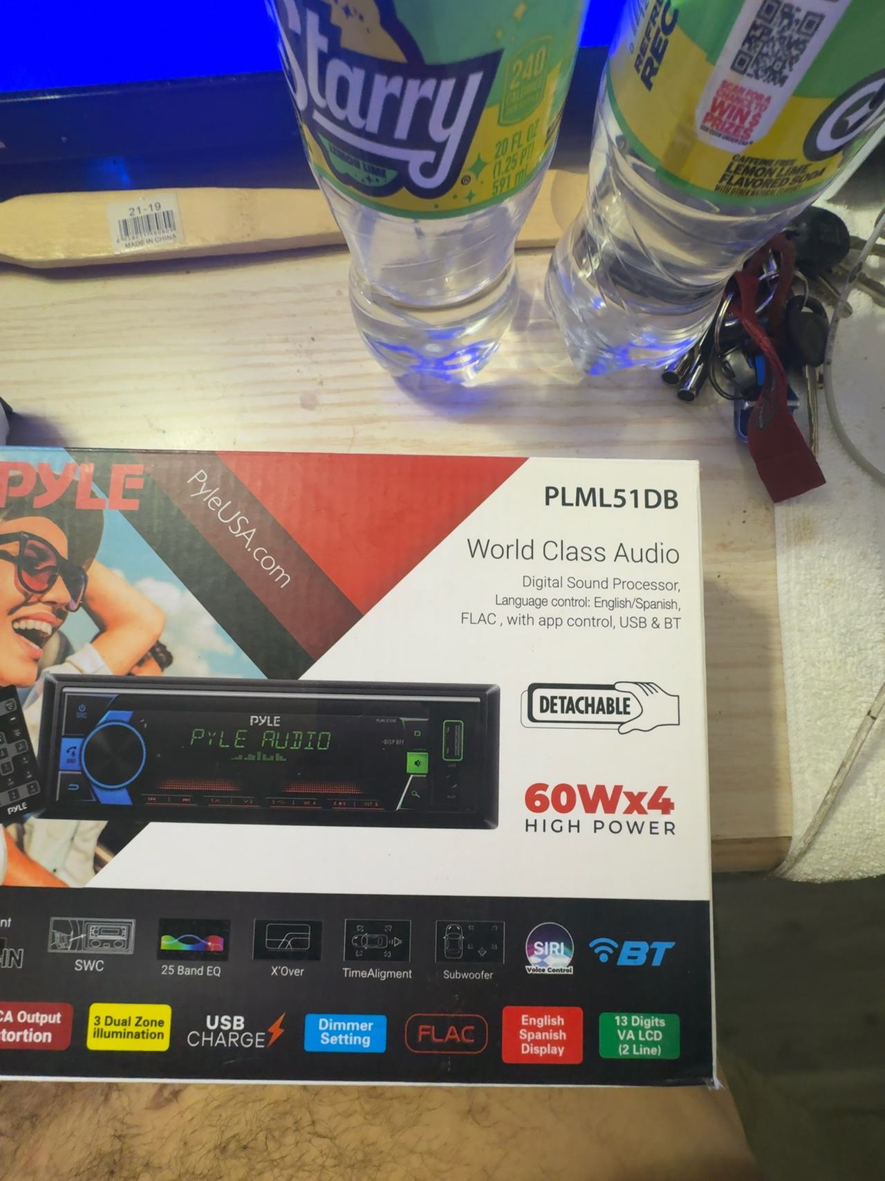 Pyle PLML51db Single DIN Bluetooth Car Stereo Receiver -  led detachable face