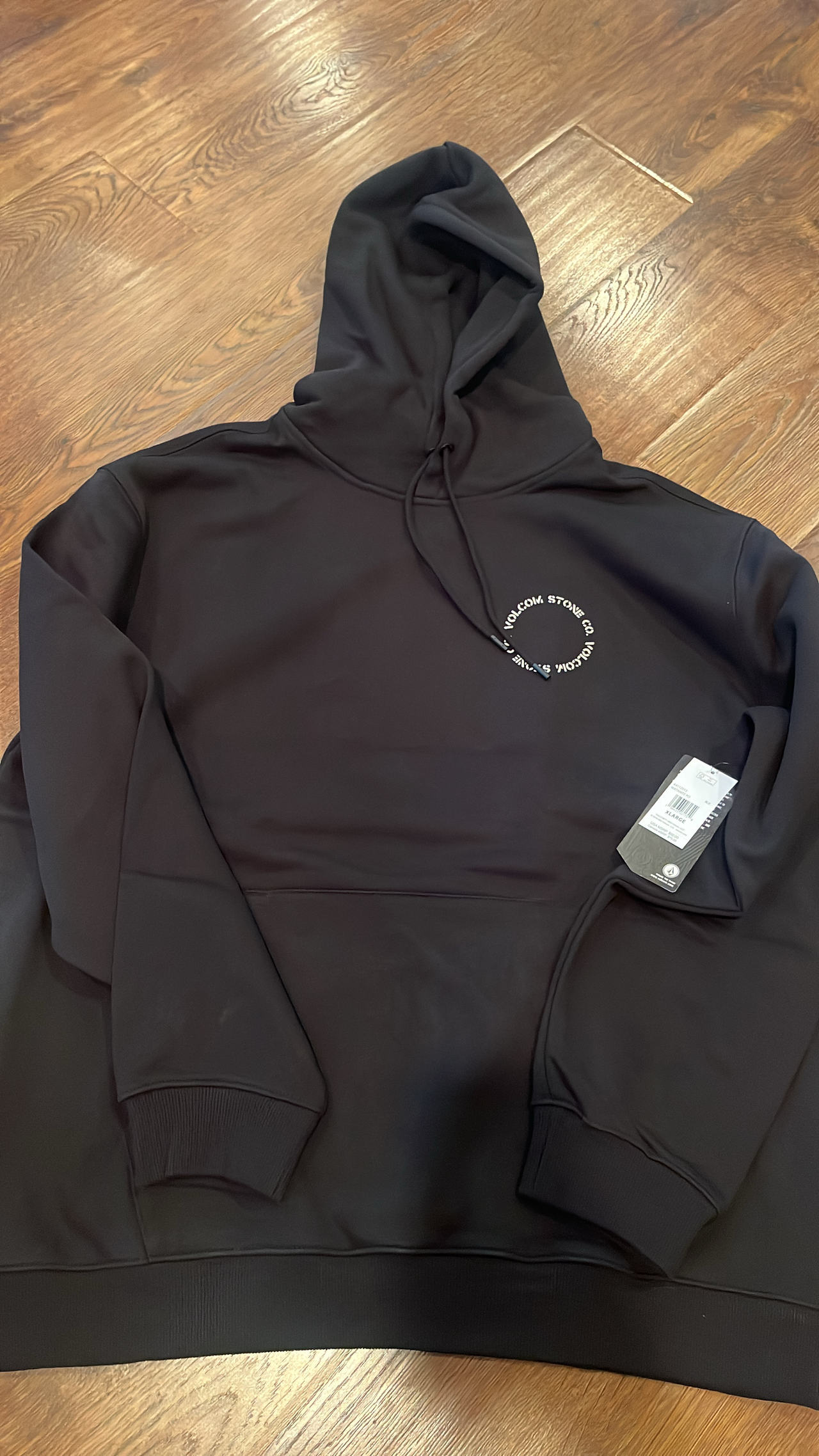 New with tags Volcom Stone Co Pullover Hoodie xl
