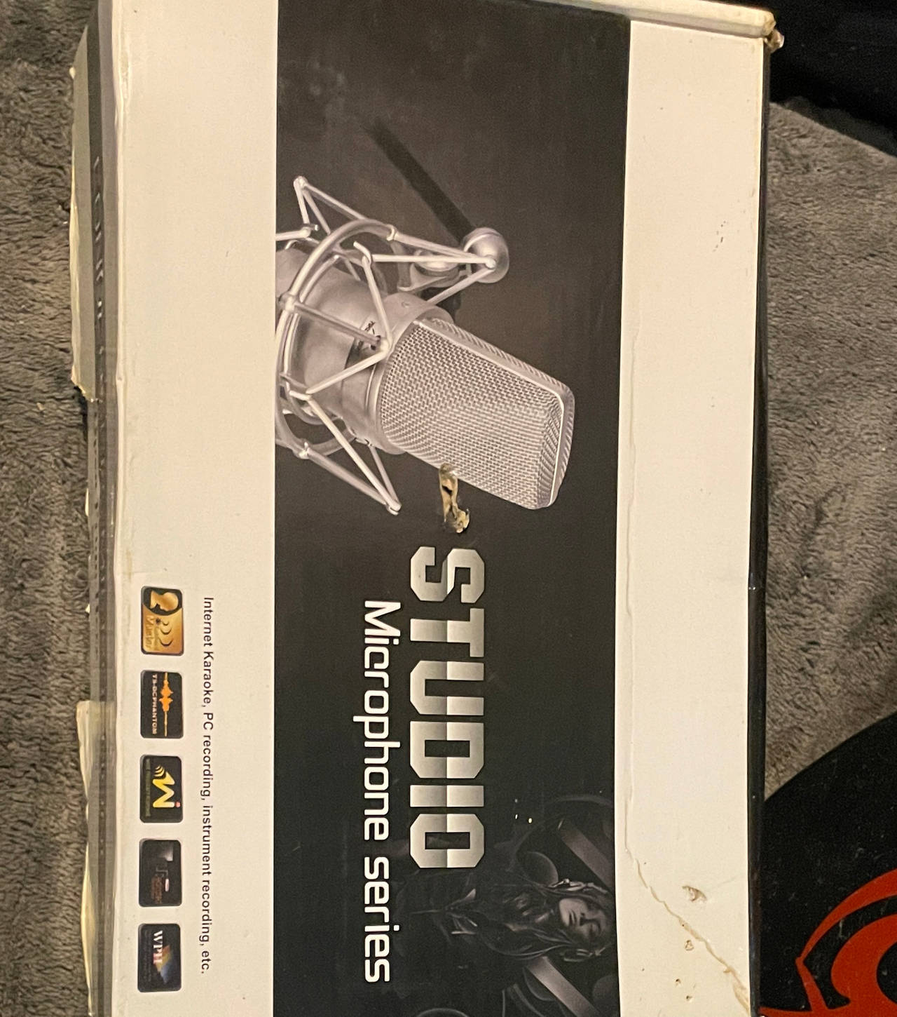 Studio Microphone Series Condenser Microphone with Shock Mount