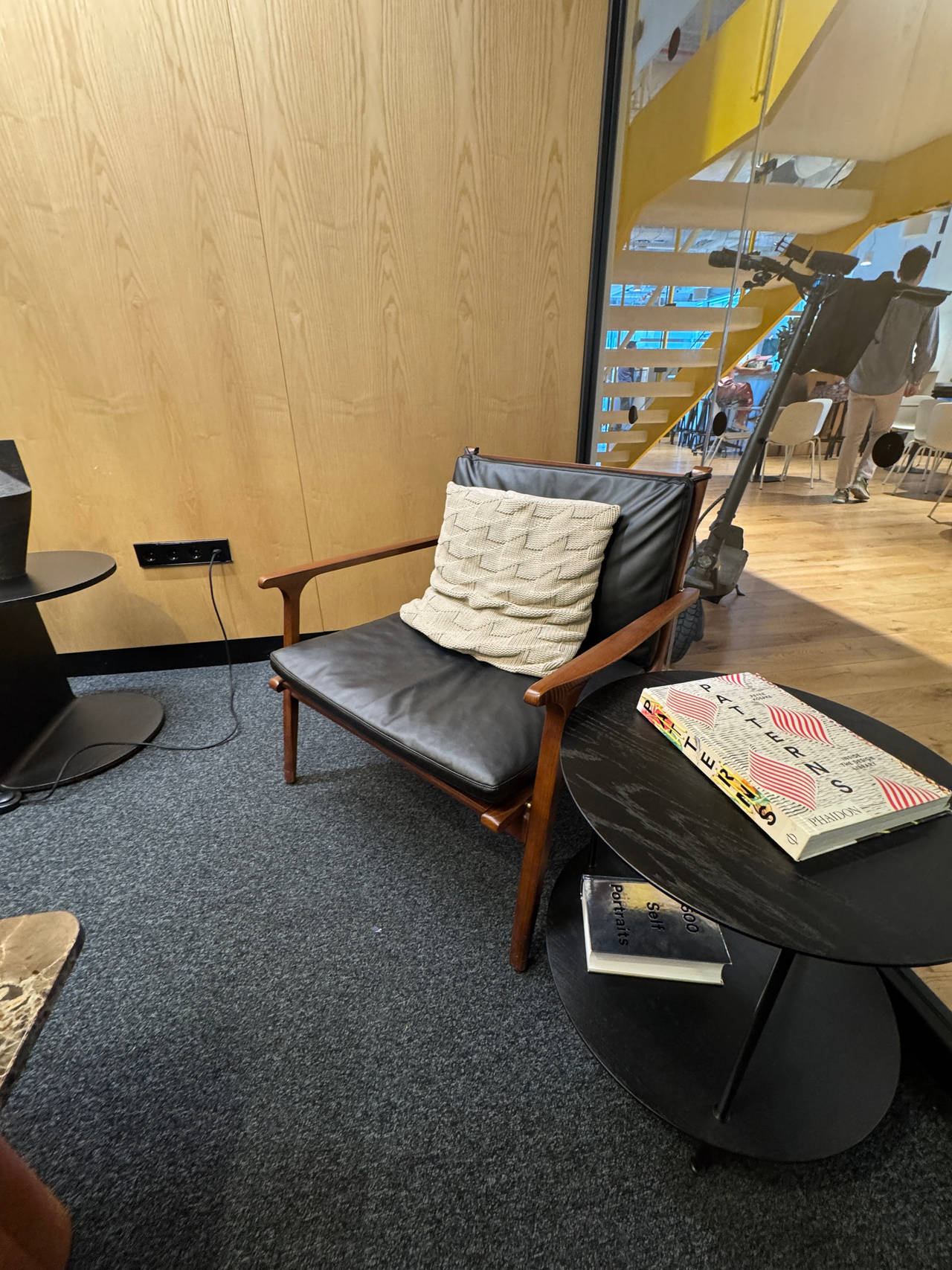 Mid-Century Modern Lounge Chair