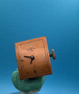 Monarch de Luxe Vintage Square Watch Movement and Dial - Image 1