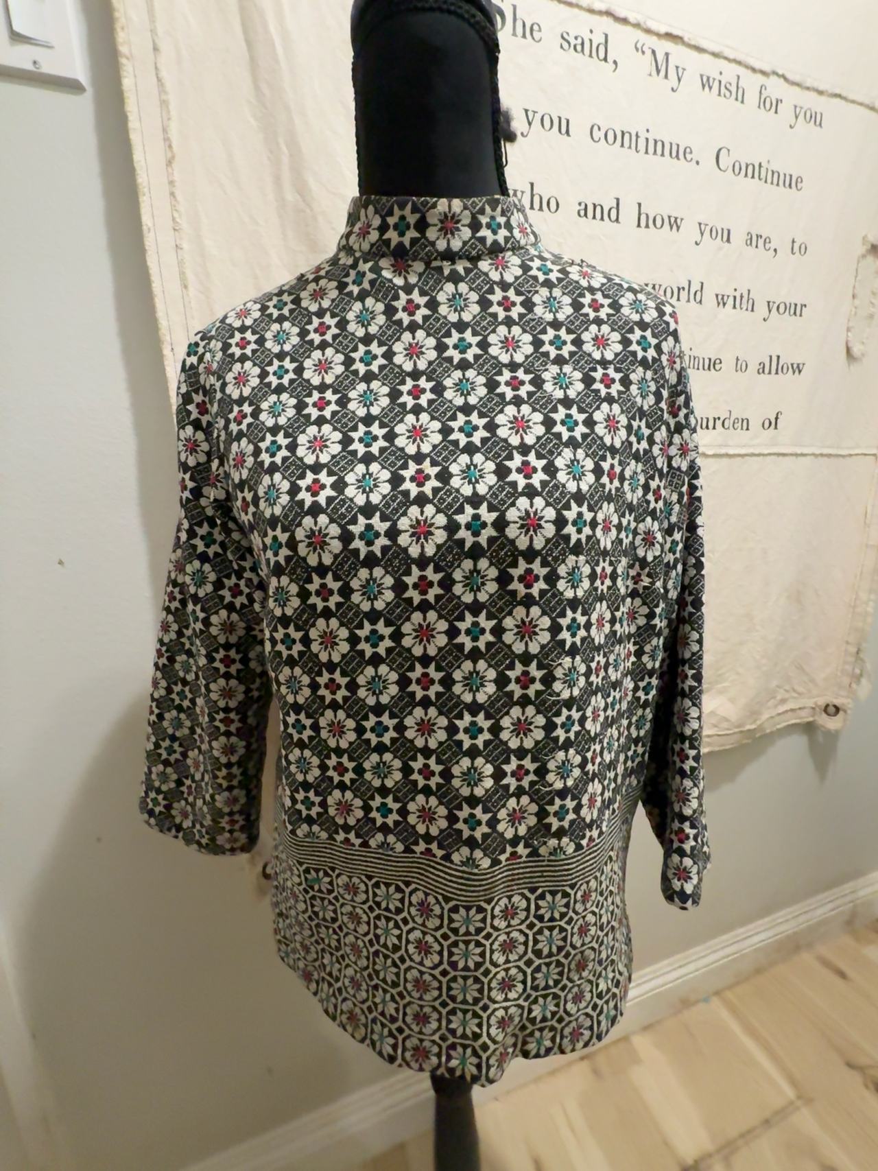 Vintage 60s/70s Geometric Print 3/4 Sleeve Blouse