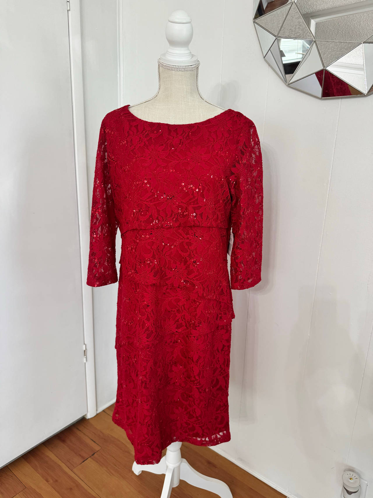 Ronni Nicole Red Tiered Sequin Lace Dress
