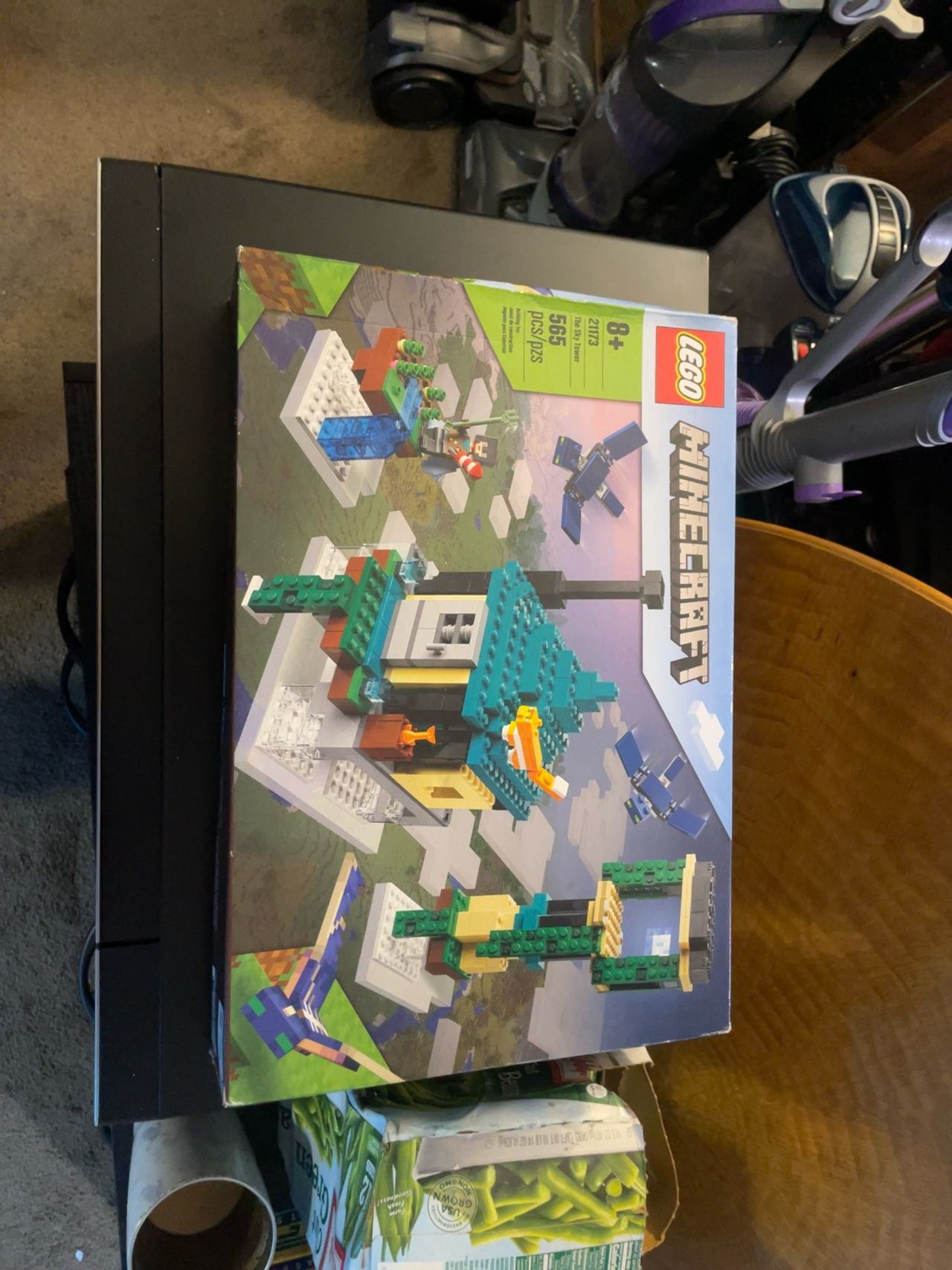 Bulk LEGO Bricks + Minecraft Pieces (150+ Parts) 
LEGO Minecraft The Sky Tower 2