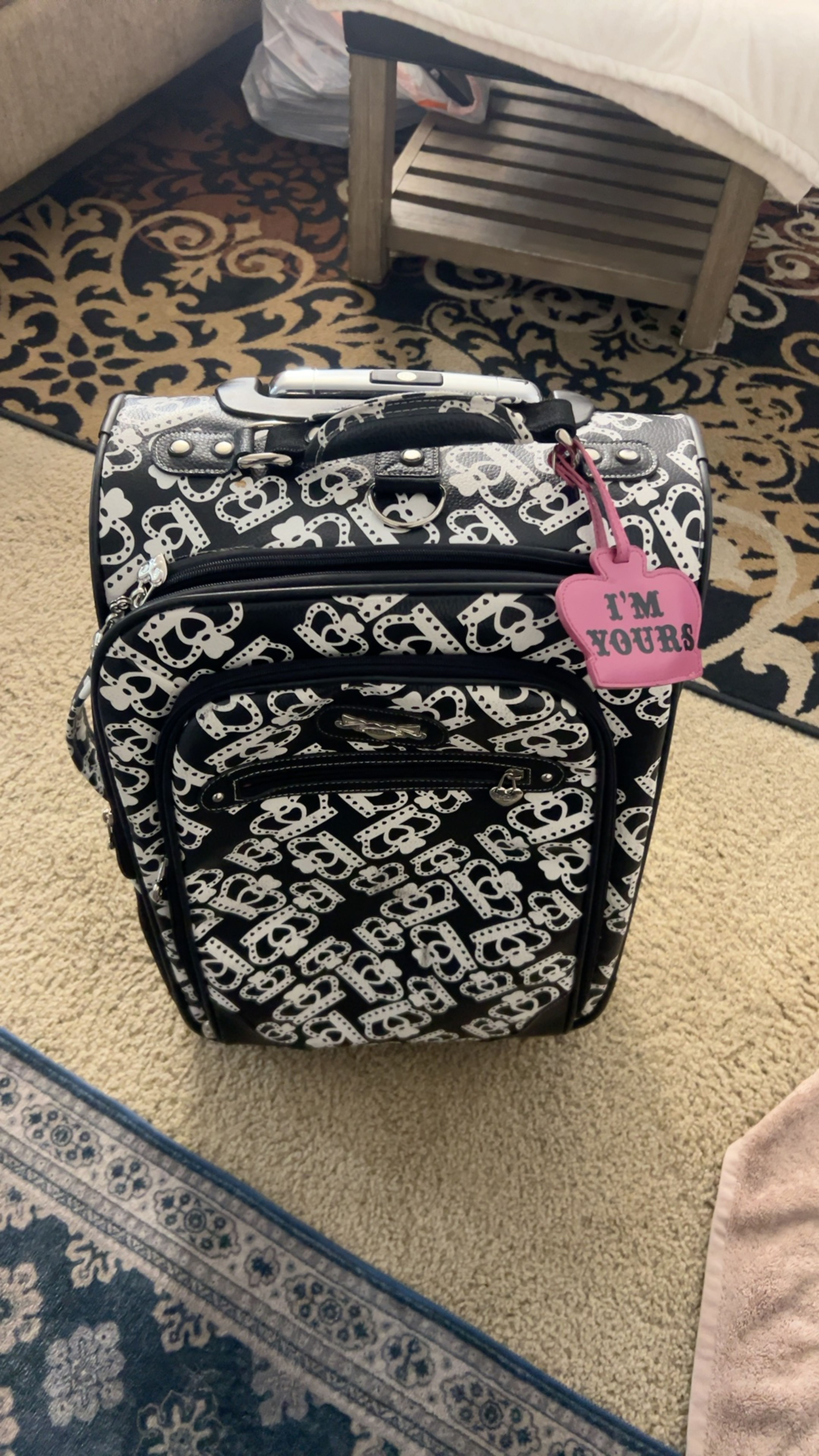 Kathy Luggage Medium Carry-On