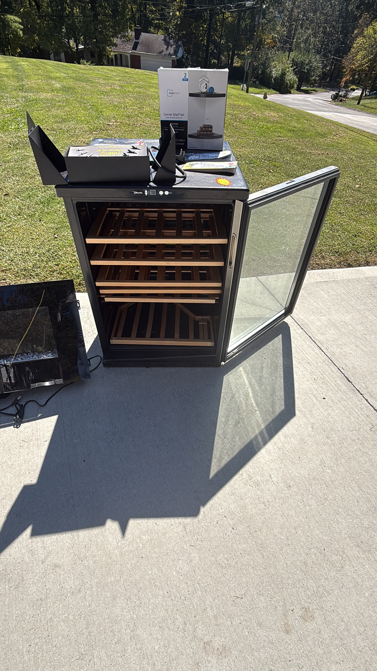 Wine Cooler Refrigerator