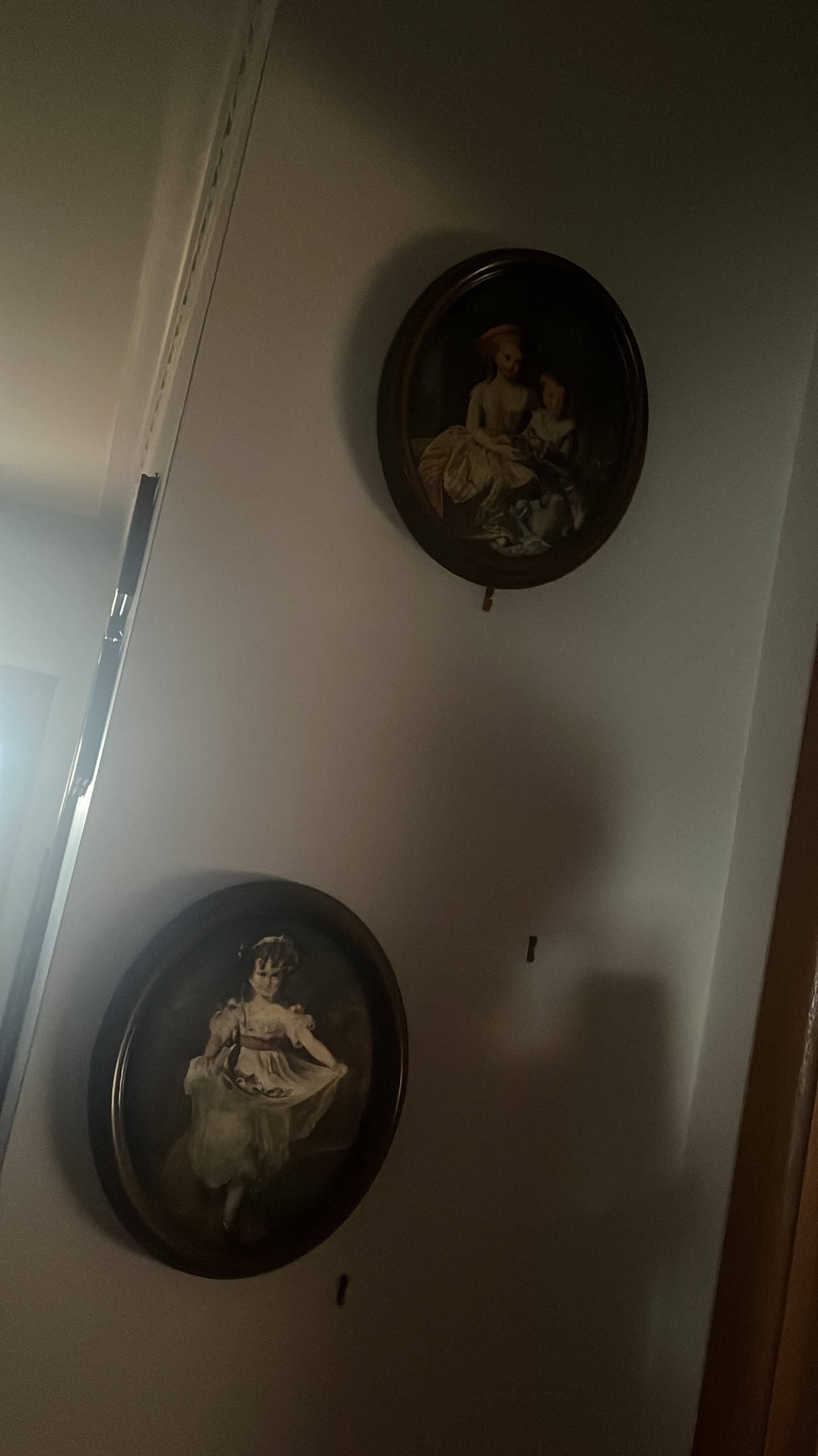 Vintage Oval Framed Portrait Prints