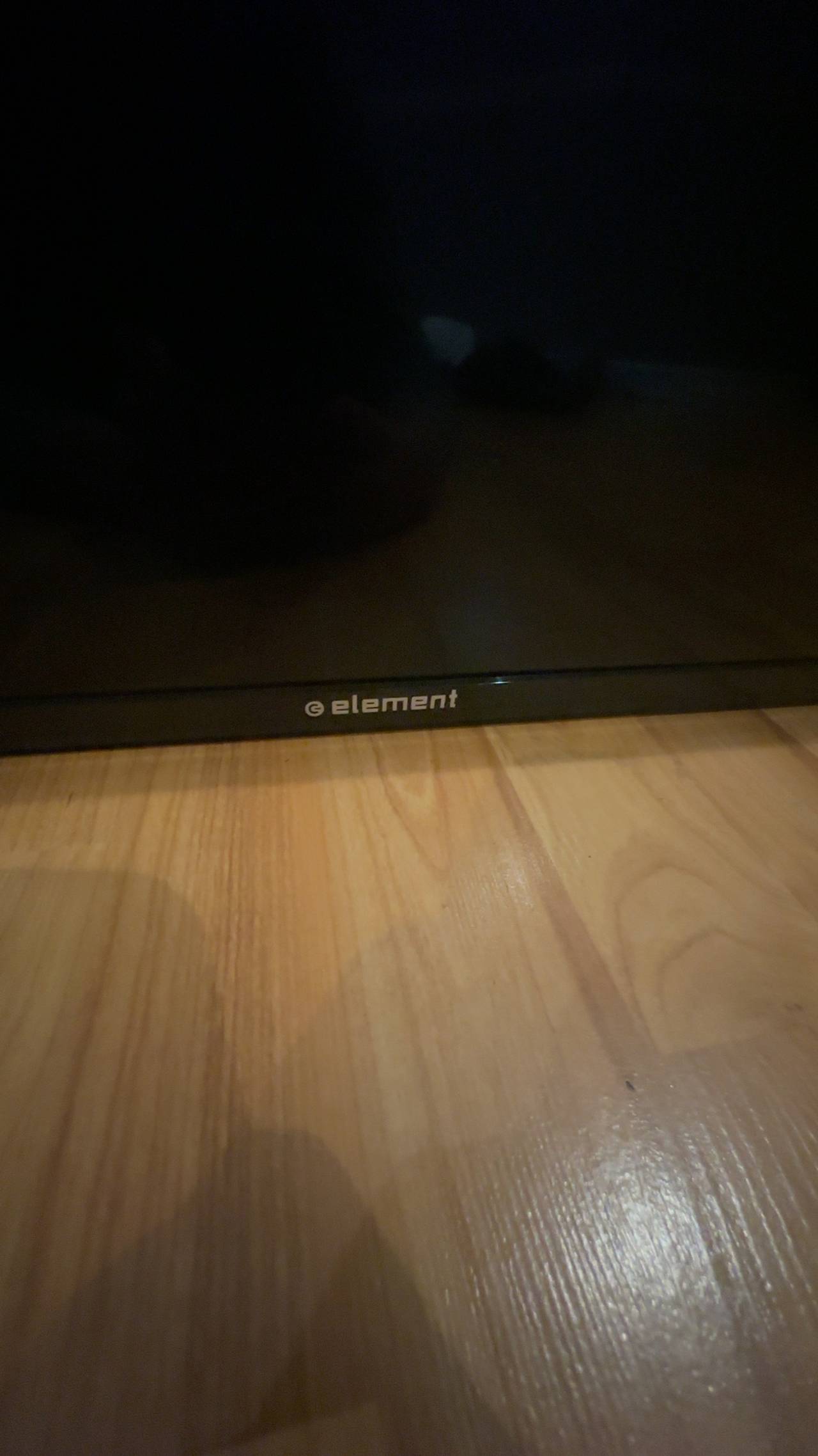 Element 40-Inch LED TV