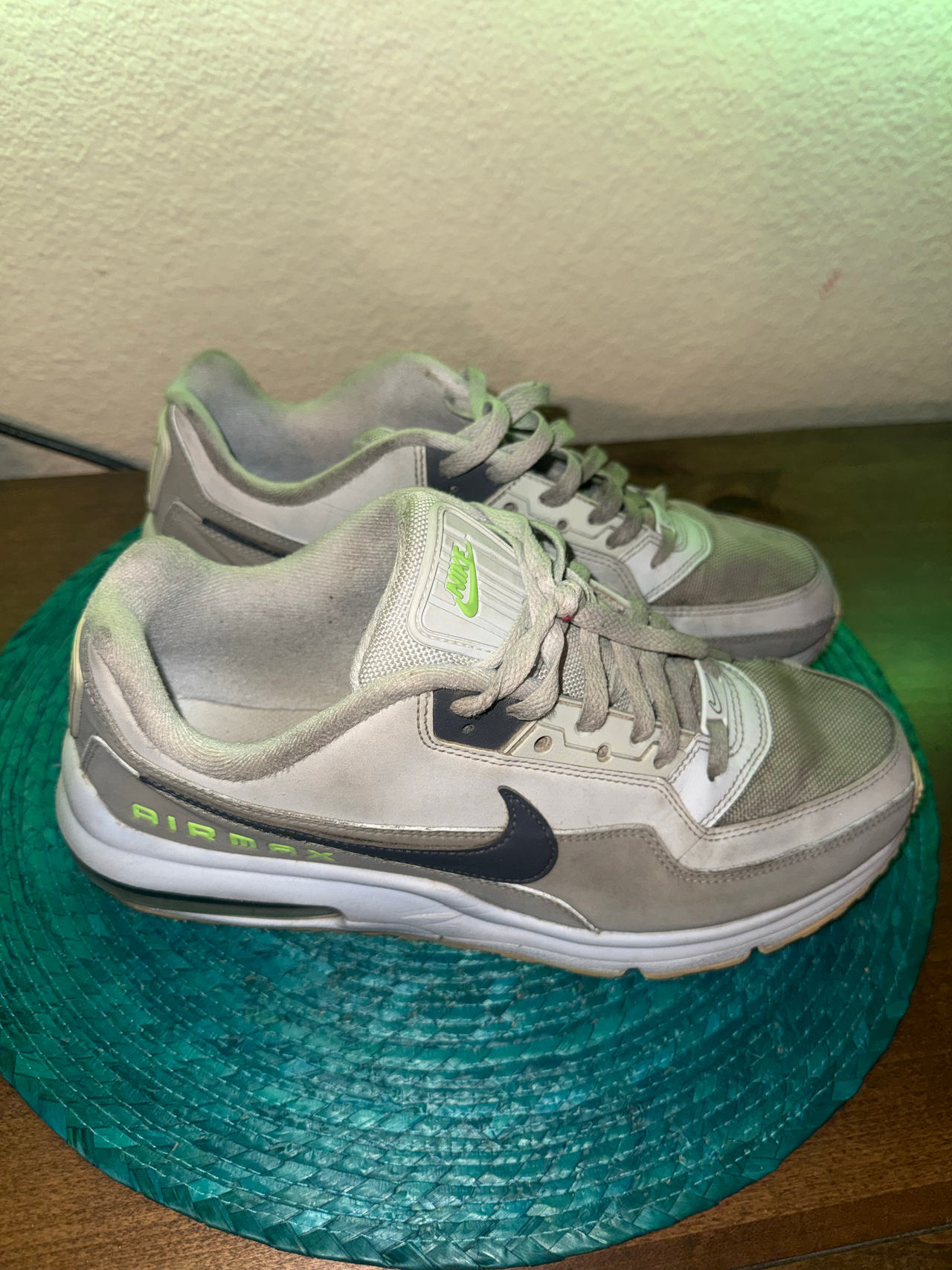M 10.5 Nike Air Max LTD 3 Grey Lime (previously owned)