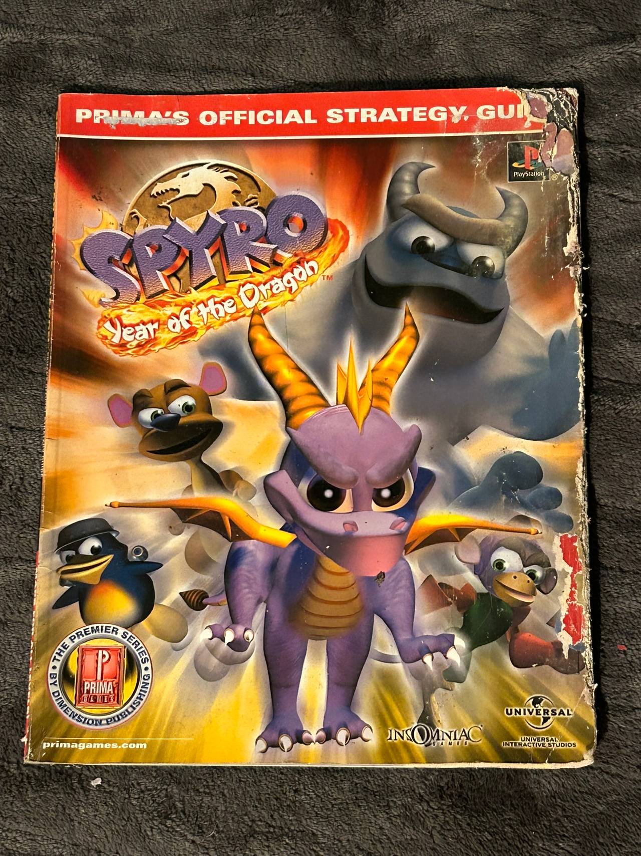 Spyro: Year of the Dragon Prima's Official Strategy Guide