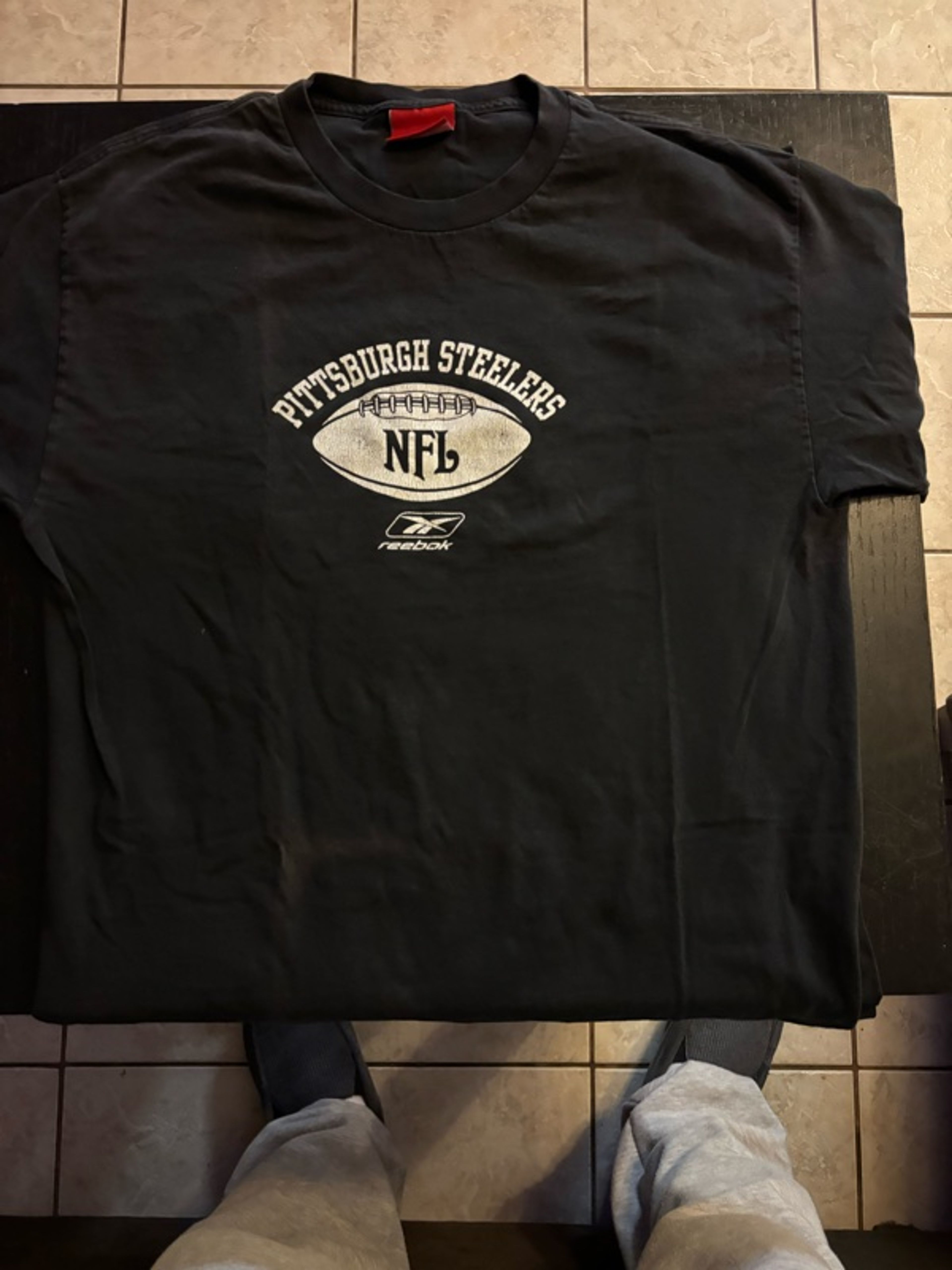 Pittsburgh Steelers Black T-Shirt size medium
