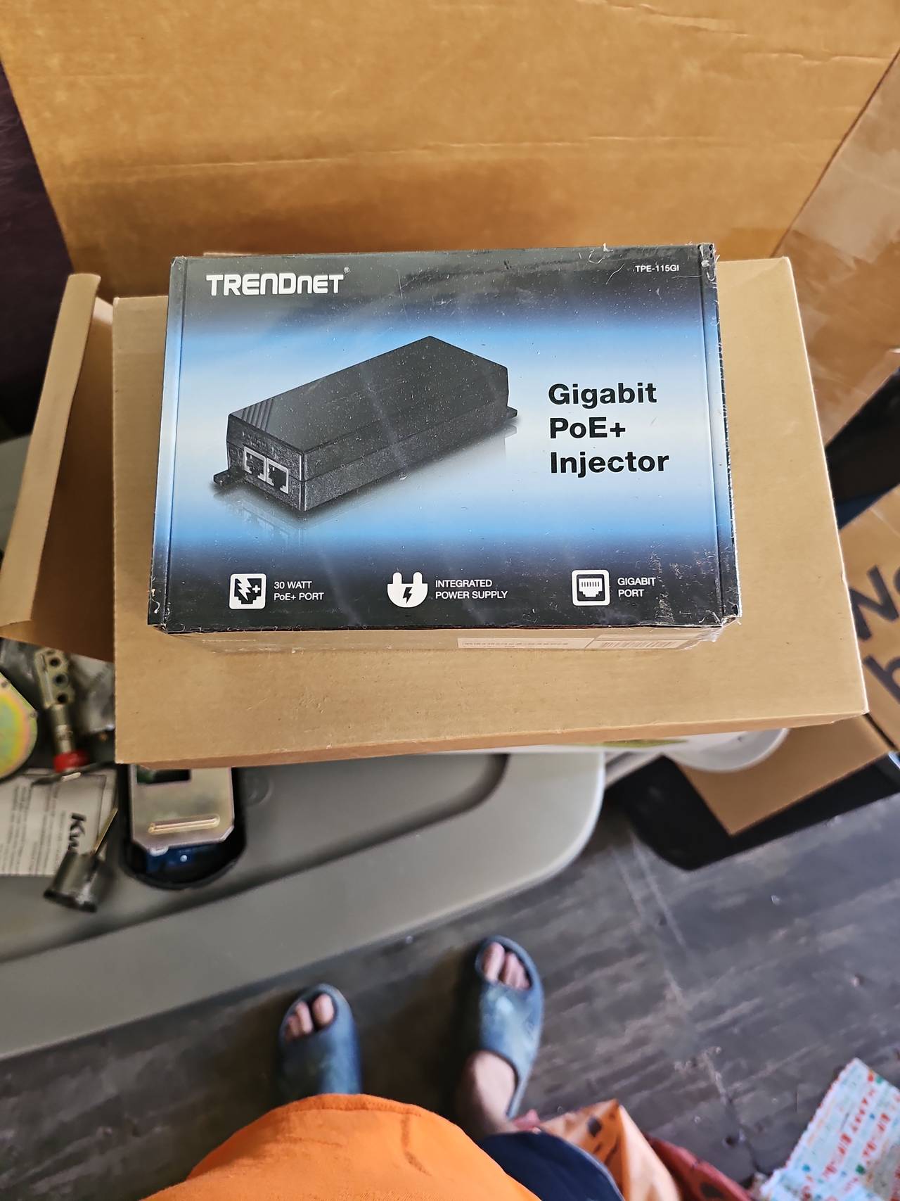 TRENDnet TPE-115GI Gigabit PoE+ Injector