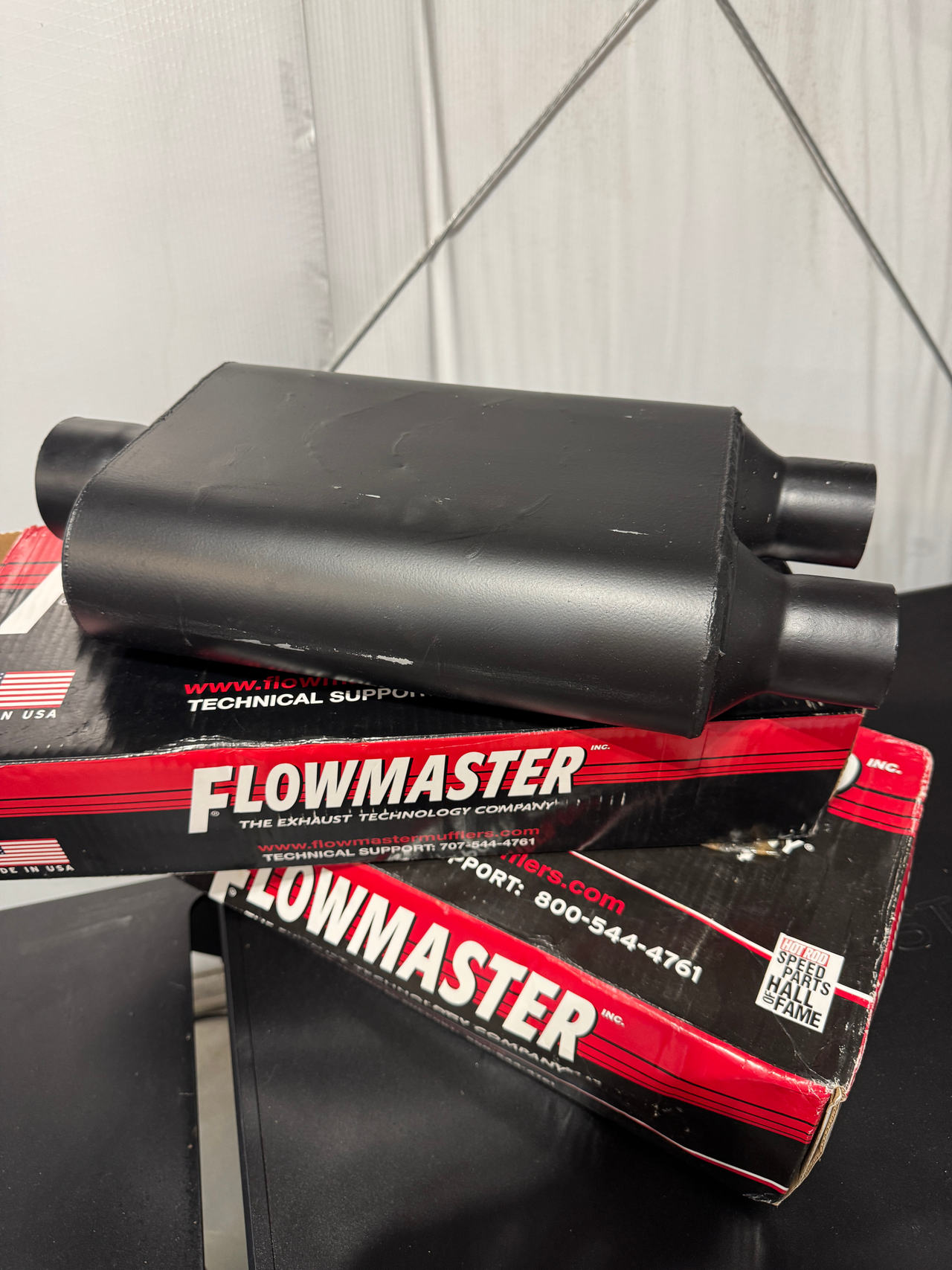 Set of (2) Flowmaster Super 44 Series Muffler - 3.00 Single In / 2.25 Dual Out