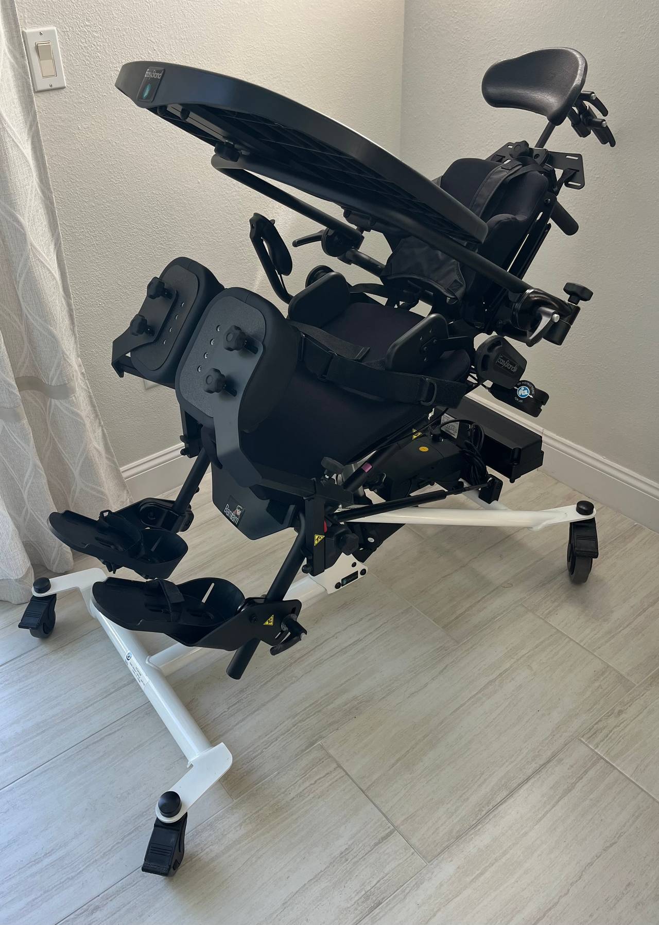 EasyStand Bantam Medium Electric