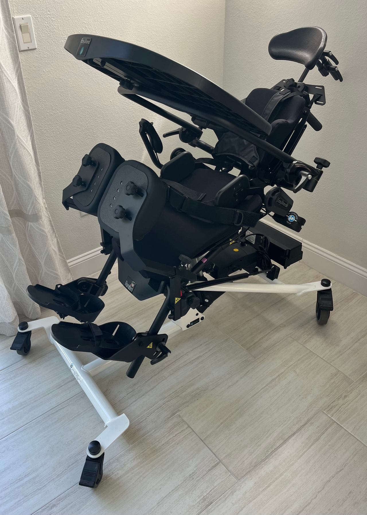 EasyStand Bantam Medium Electric
