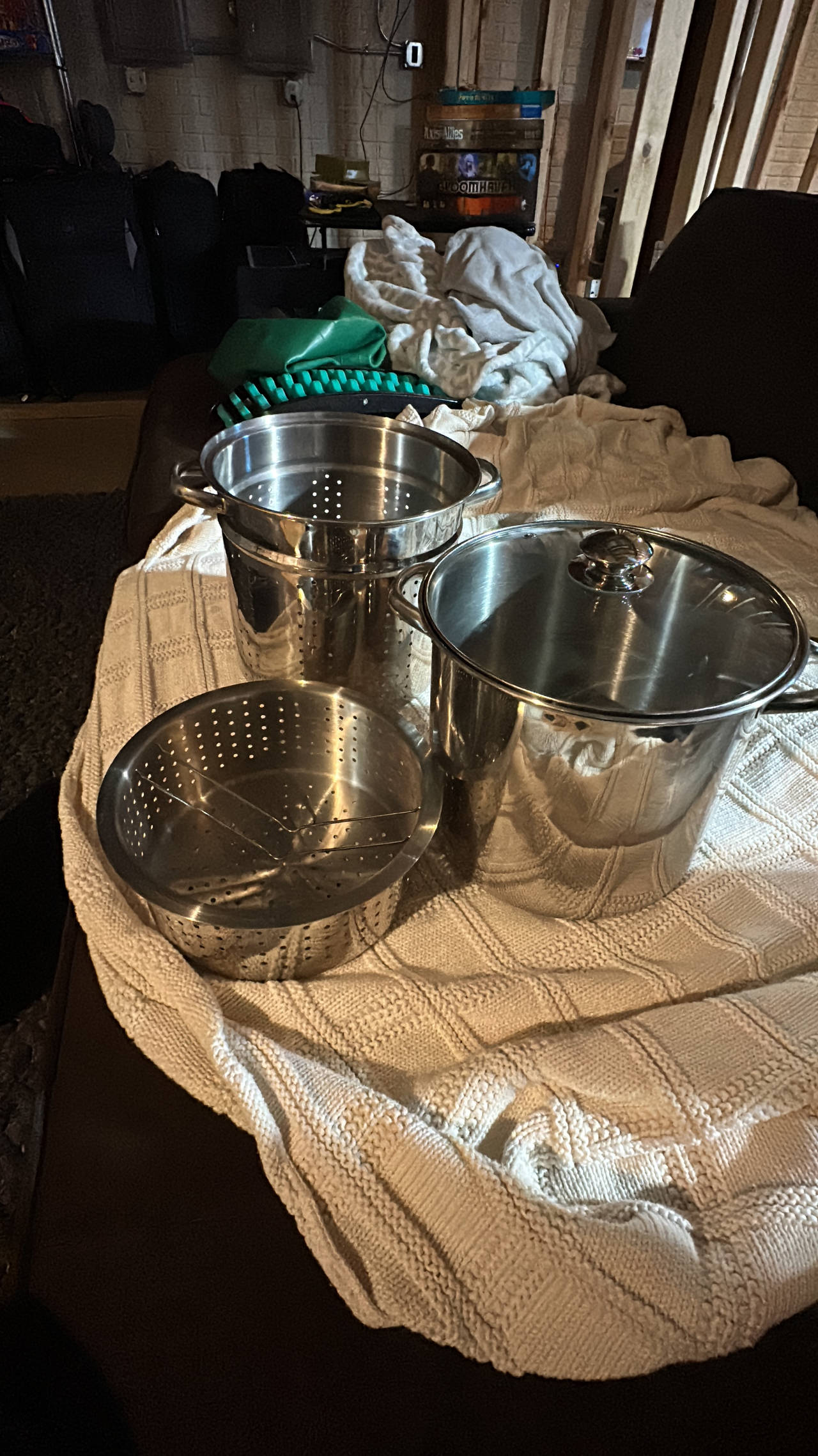12 qt Stainless Steel Pasta Pot with Strainer Inserts