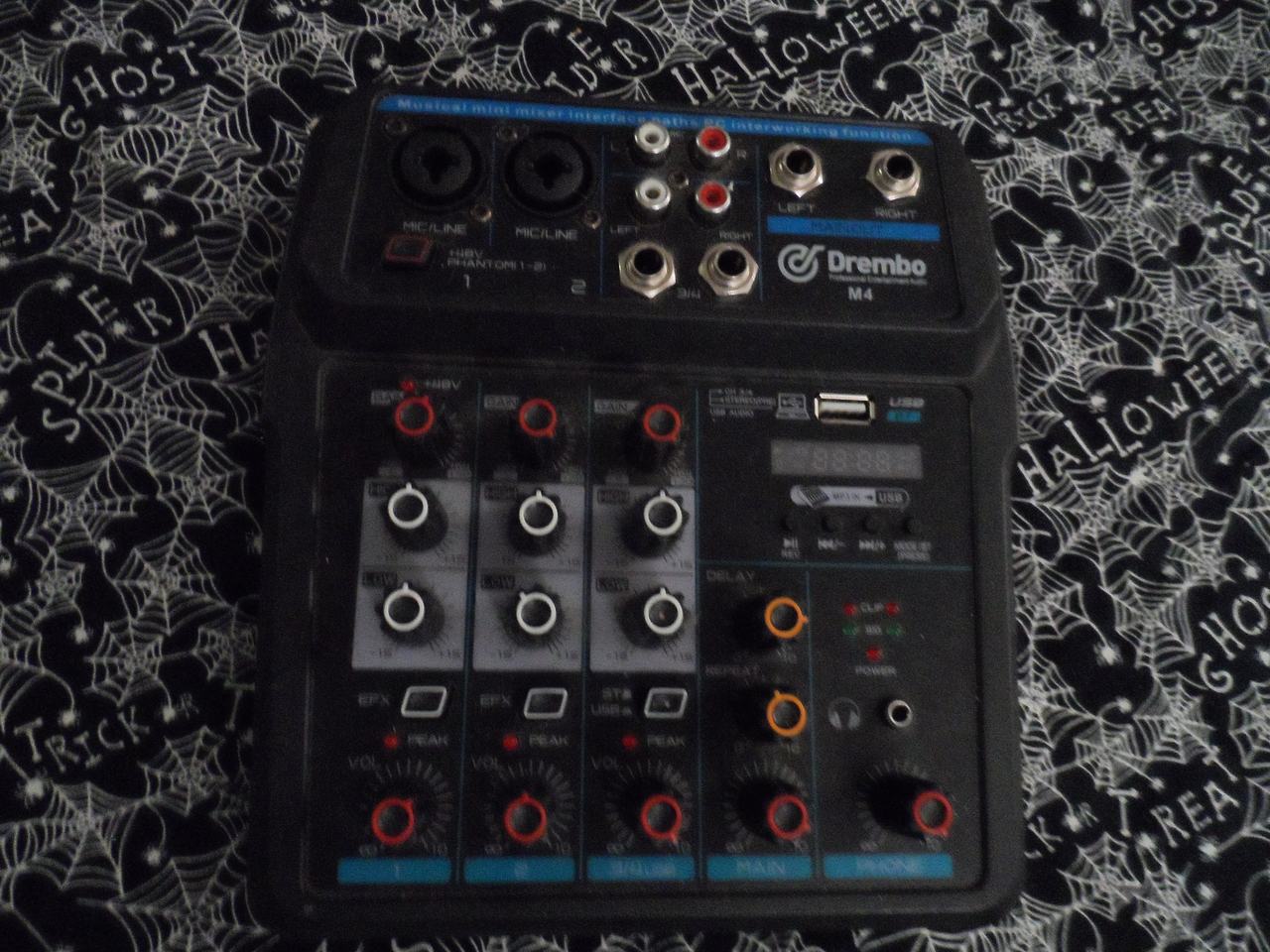 Drembo M4 Audio Mixer