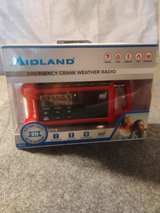 Midland ER210 Emergency Crank Weather Radio - Image 2