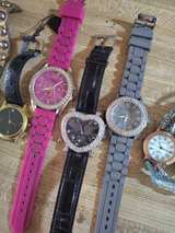 Assorted Women's Fashion Watches - Image 4