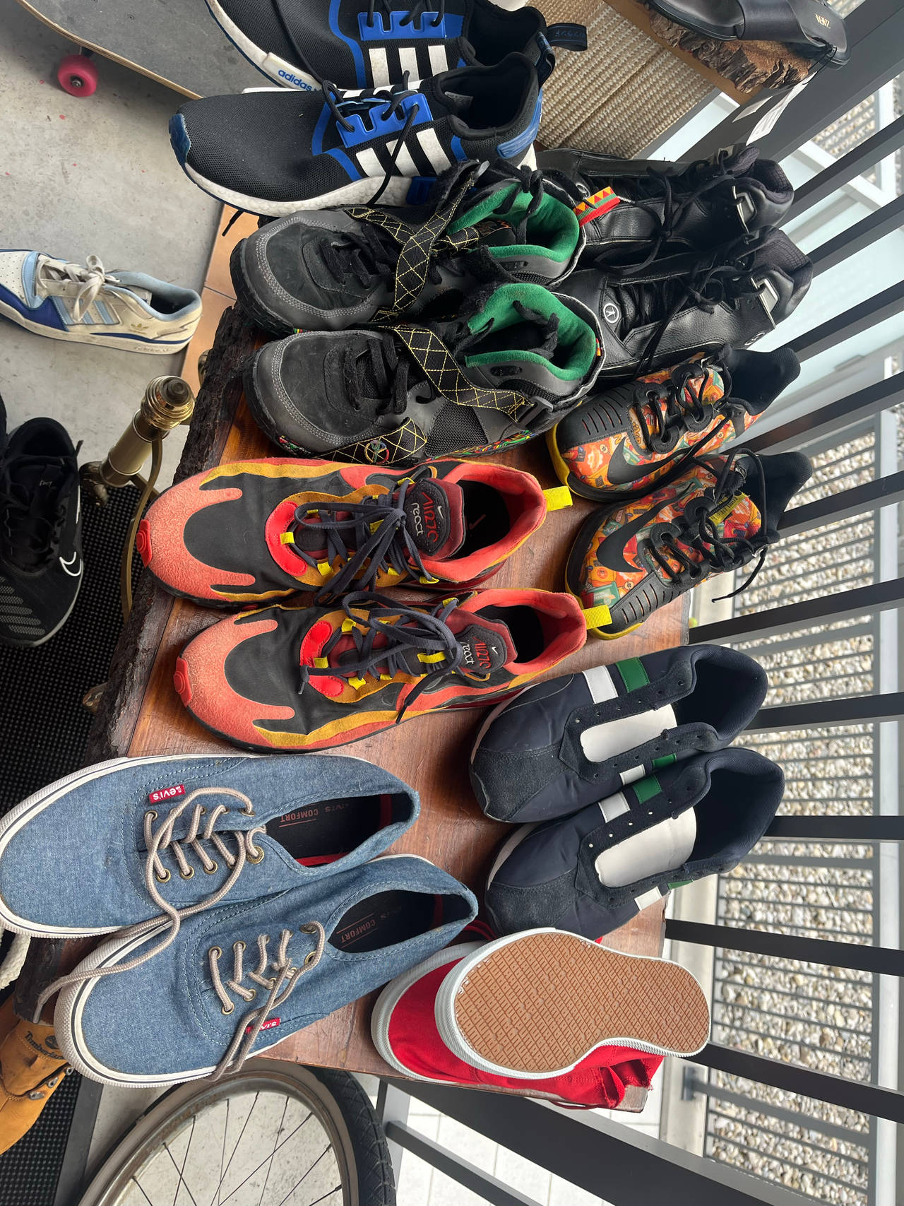 
pick a pair let me know 
