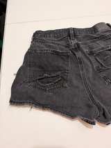 American Eagle Distressed Denim Festival Shorts 2R - Image 6