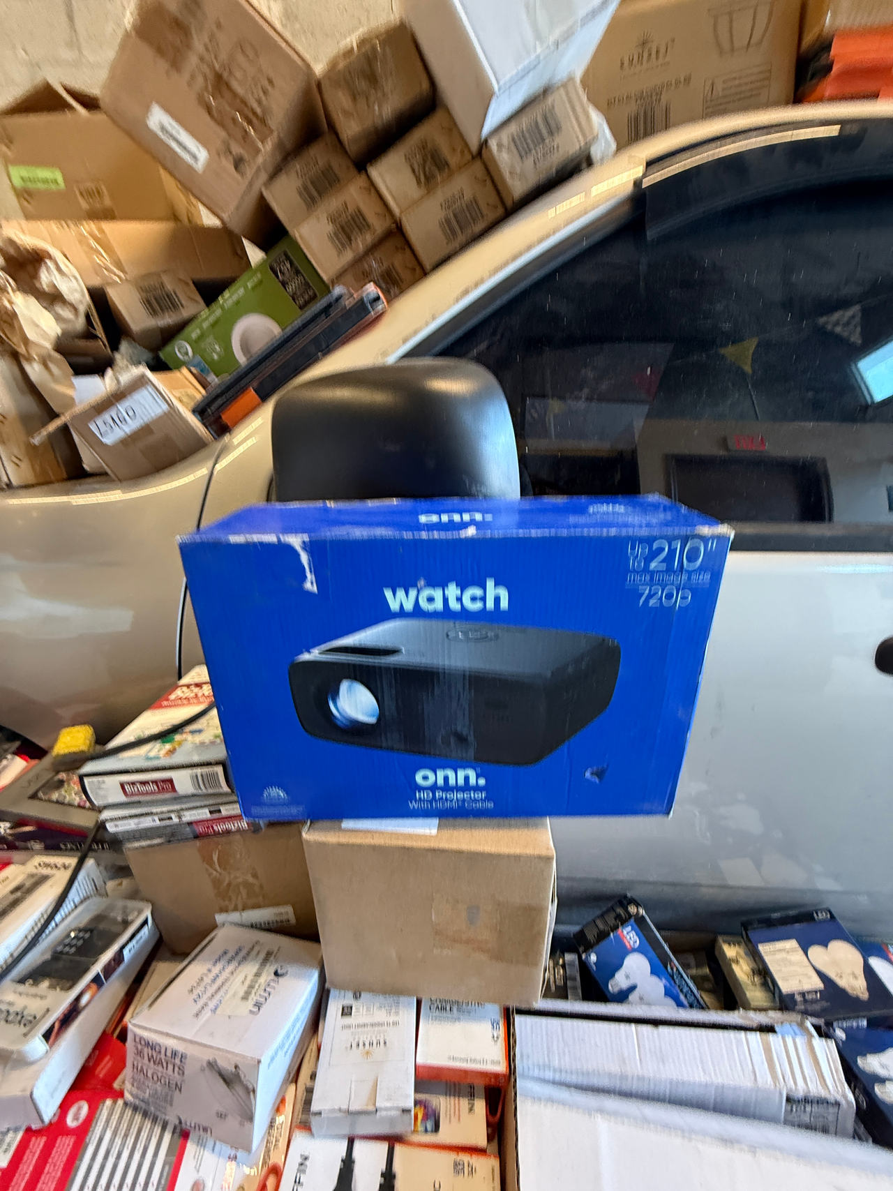 onn. 720p HD Projector