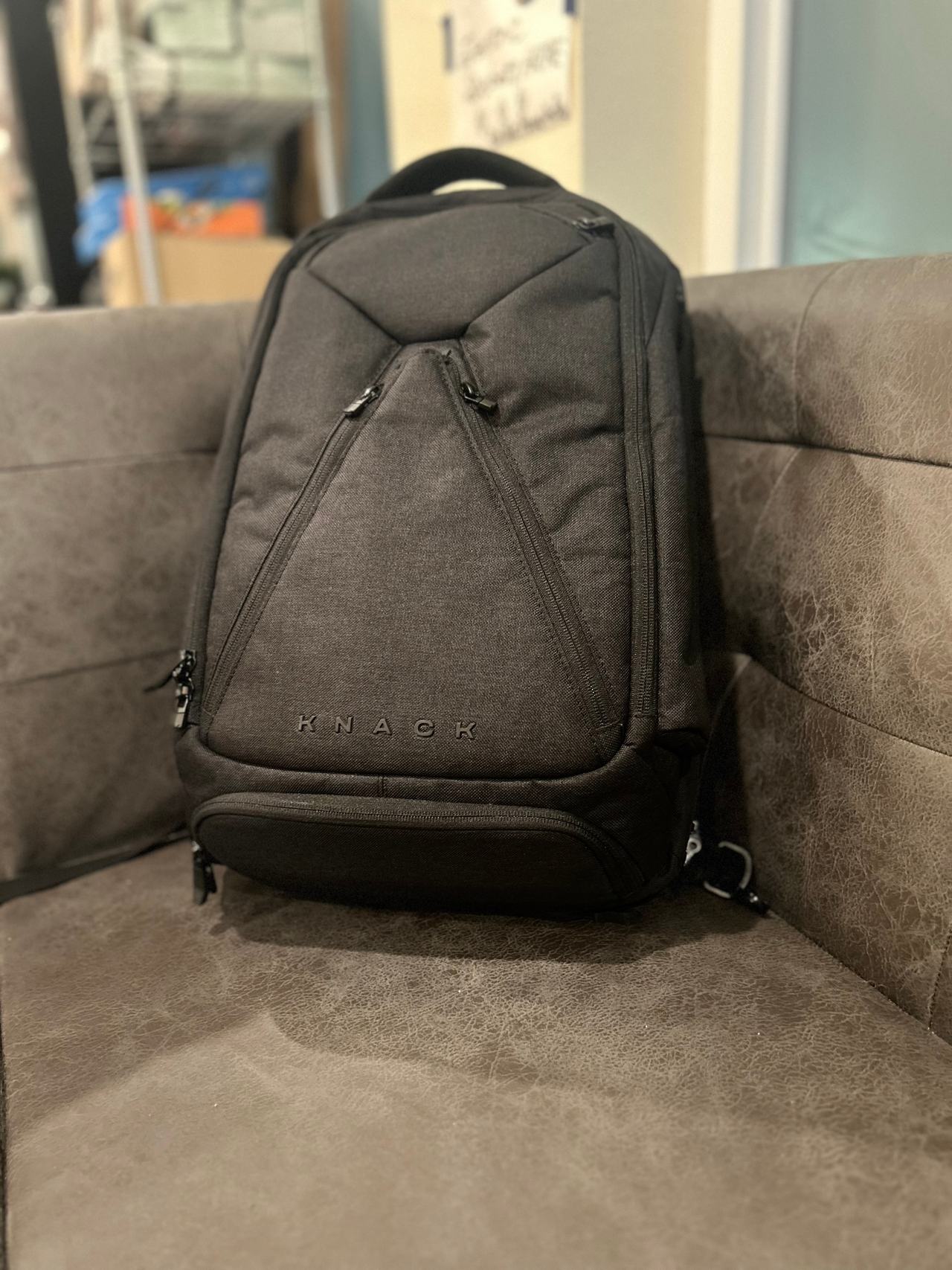 Knack Series 1 Medium Expandable Laptop Backpack