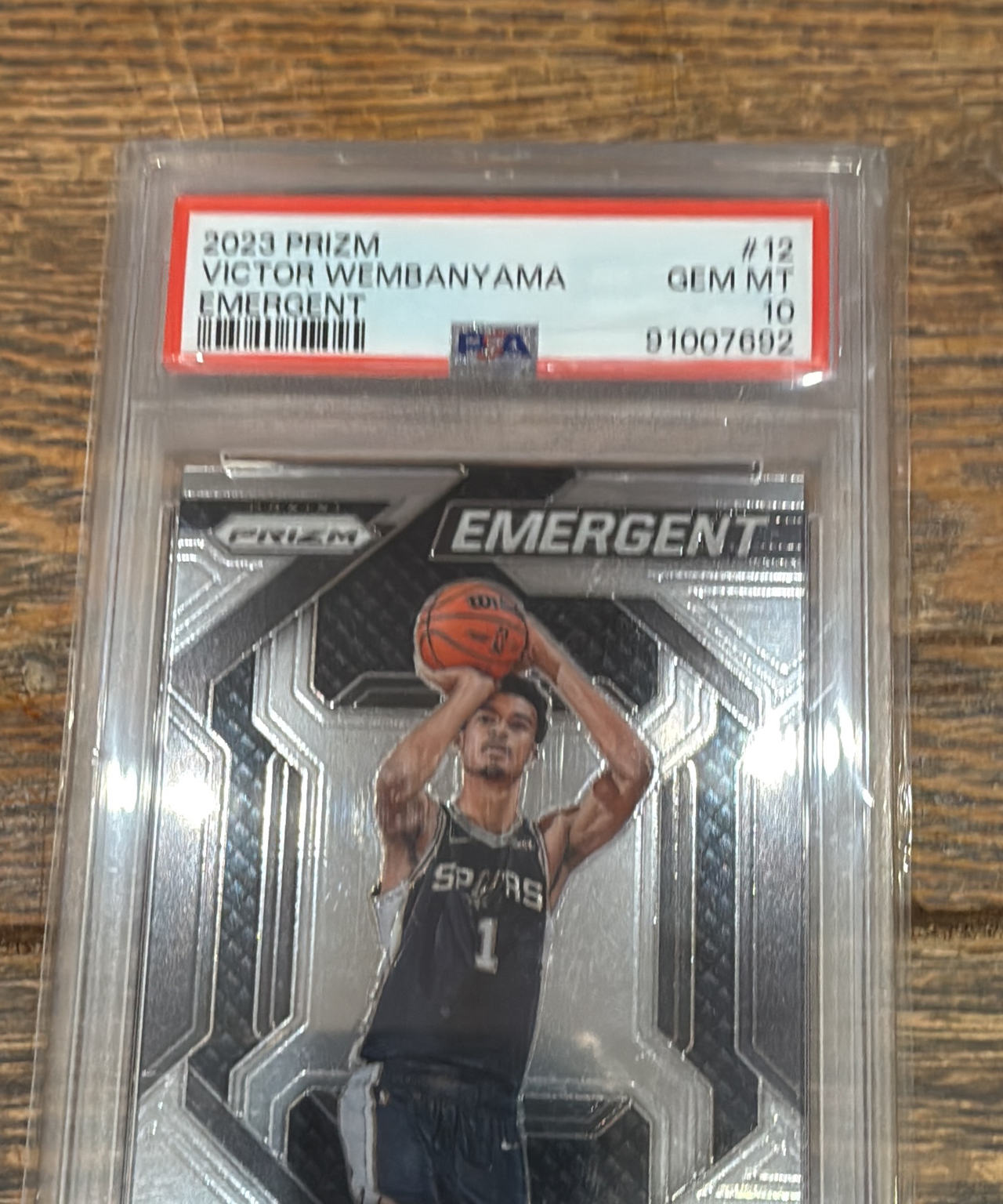 2023 Panini Prizm Victor Wembanyama Emergent #12 PSA 10