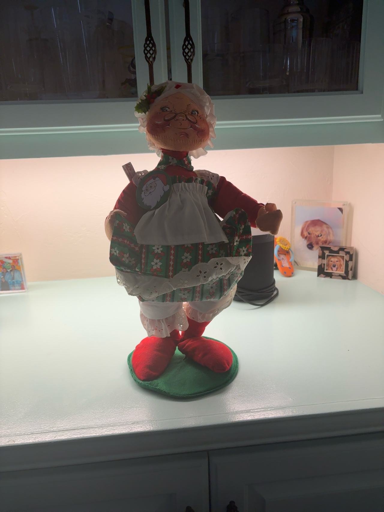 Annalee Vintage Mrs. Claus Christmas Doll with Lace Apron