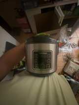 Aroma 8-Cup Digital Rice Cooker & Steamer Silver - Image 1
