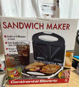 Continental Electric CE23831 Sandwich Maker - Image 1