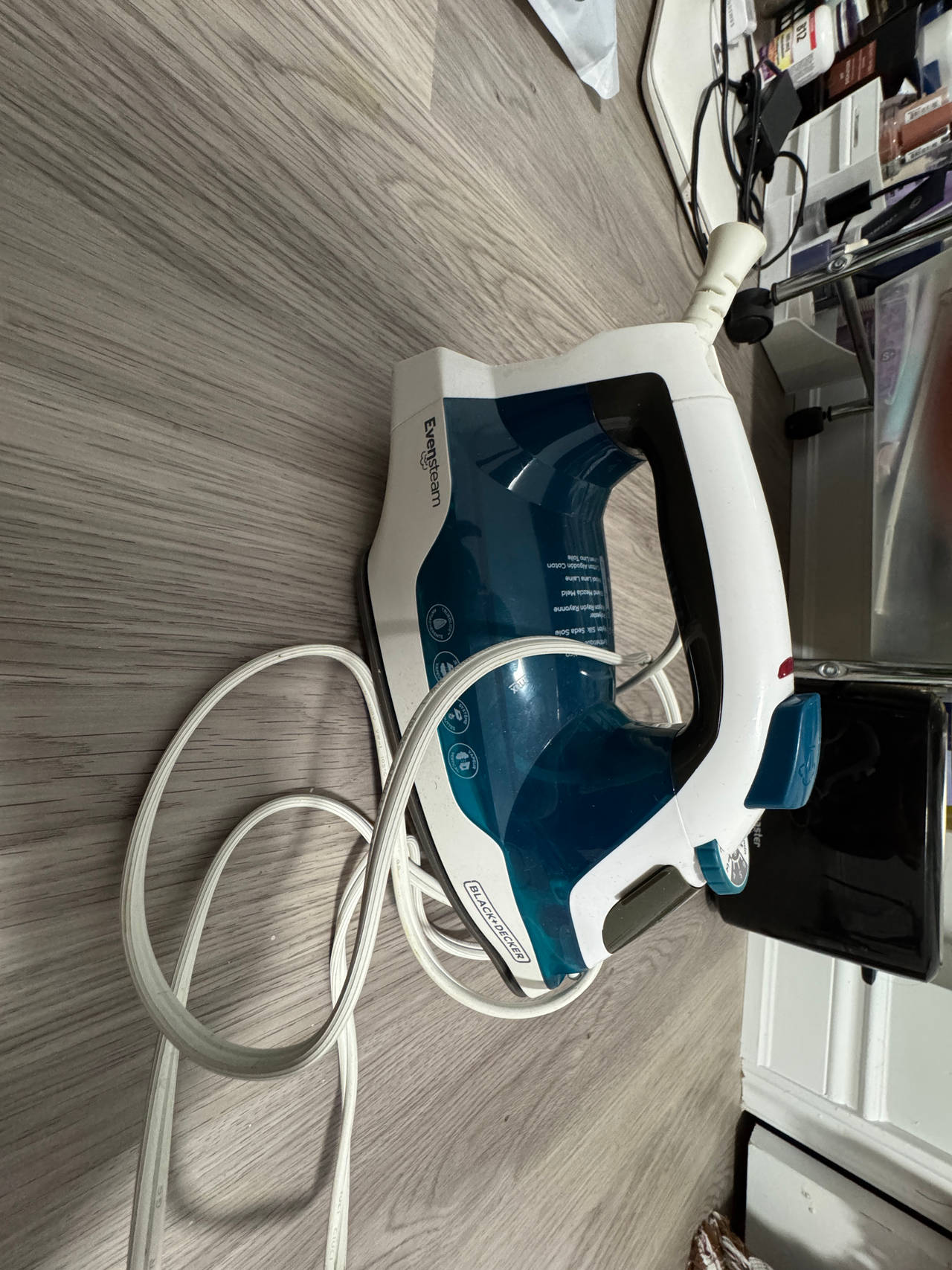 Black+Decker Easy Steam Iron