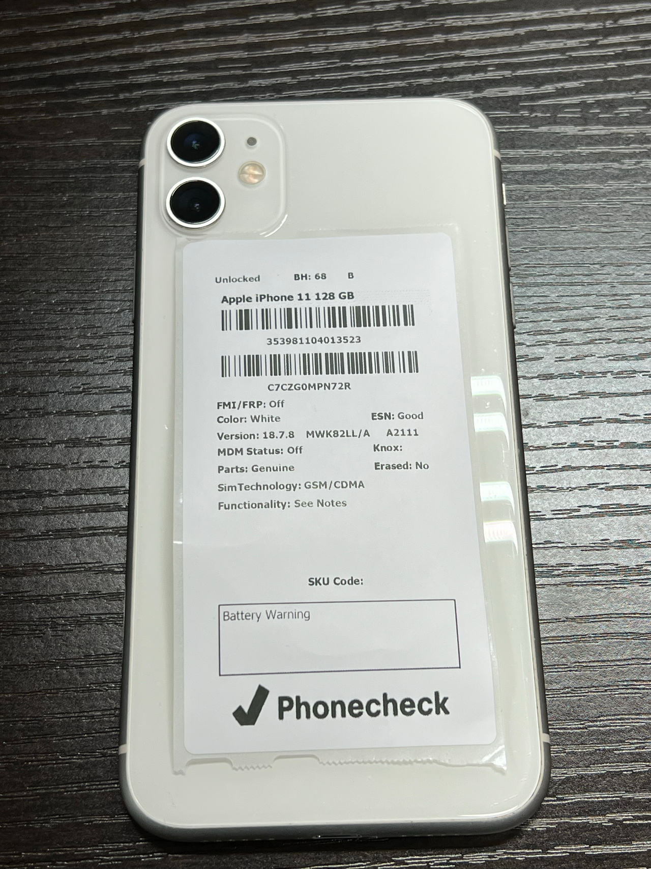 Apple iPhone 11 128GB White unlocked 68% battery health