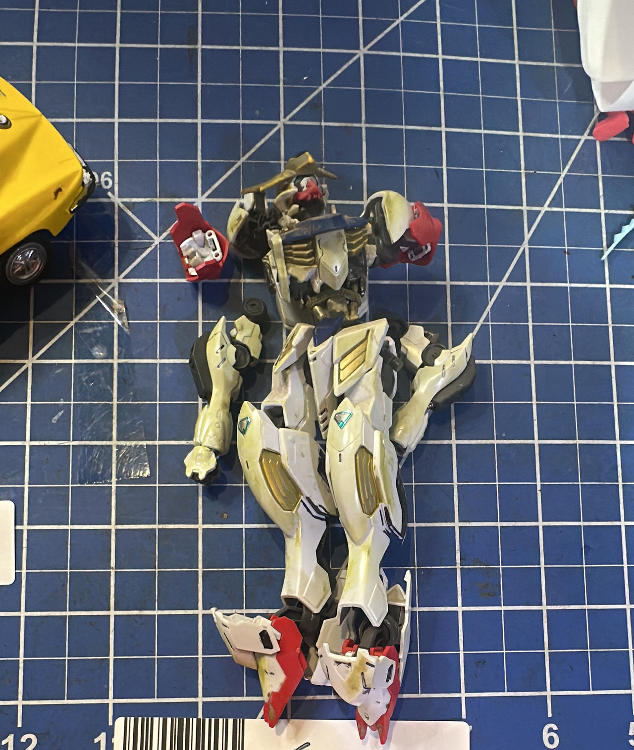 Bandai HG 1/144 Gundam Barbatos Lupus Rex