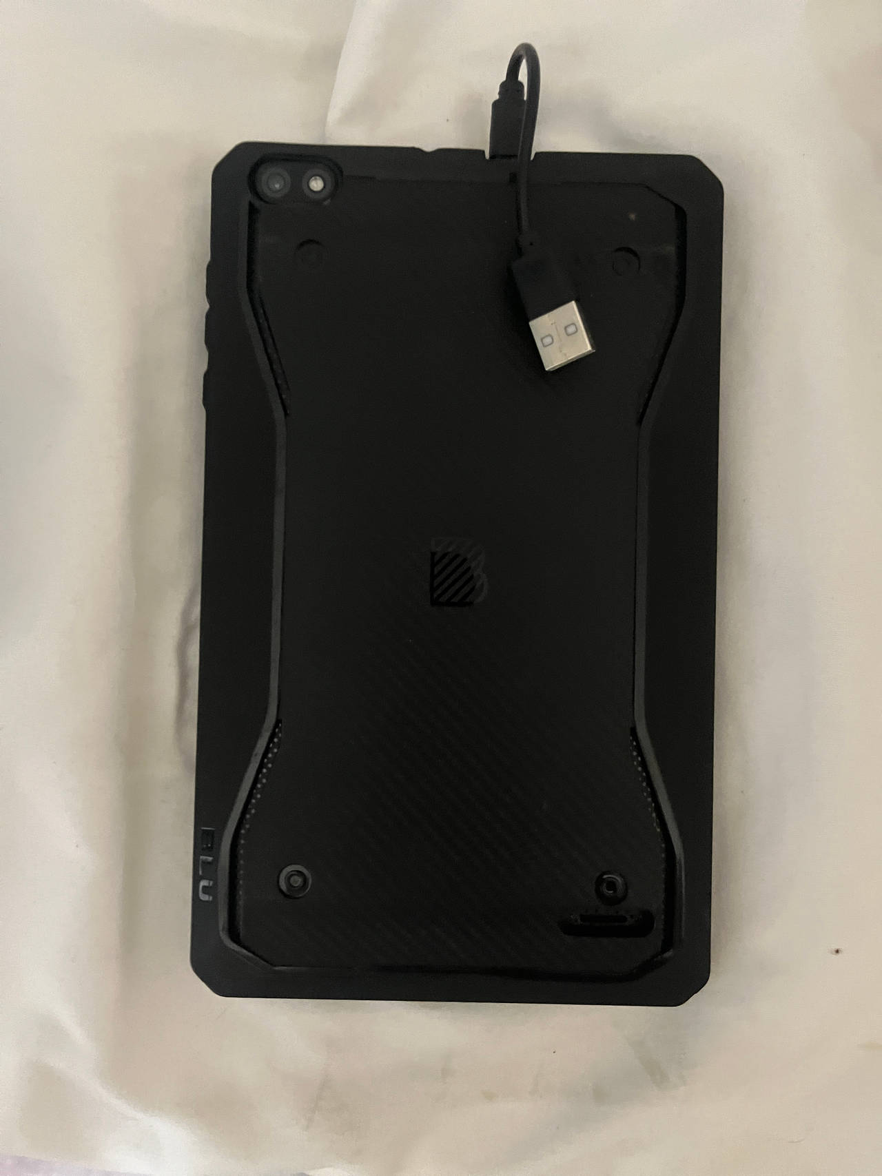 BLU M8L Tablet