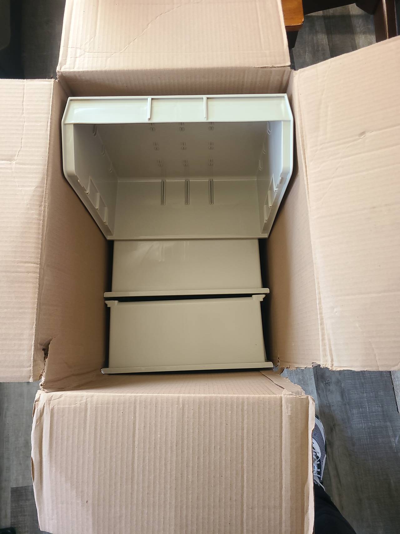 Box of 6 new Akro-Mils AkroBin Plastic Storage Bins. Price is for all 6.