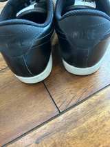 Nike Court Royale - Image 3