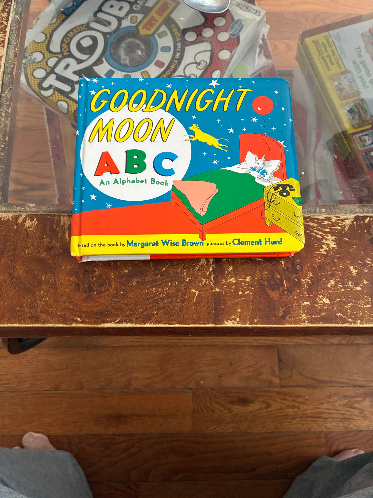 Goodnight Moon ABC: An Alphabet Book
