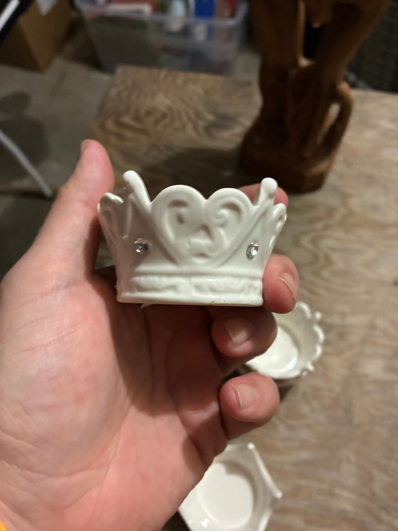 6 Ceramic Crown Tea Light Holders with Rhinestones